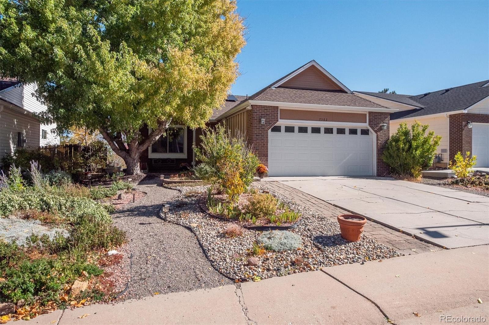 Roxborough Village Littleton Home | MLS #: 19771047582  Jared Way, Littleton Beds: 4 Baths: 3 Price: $550,000
