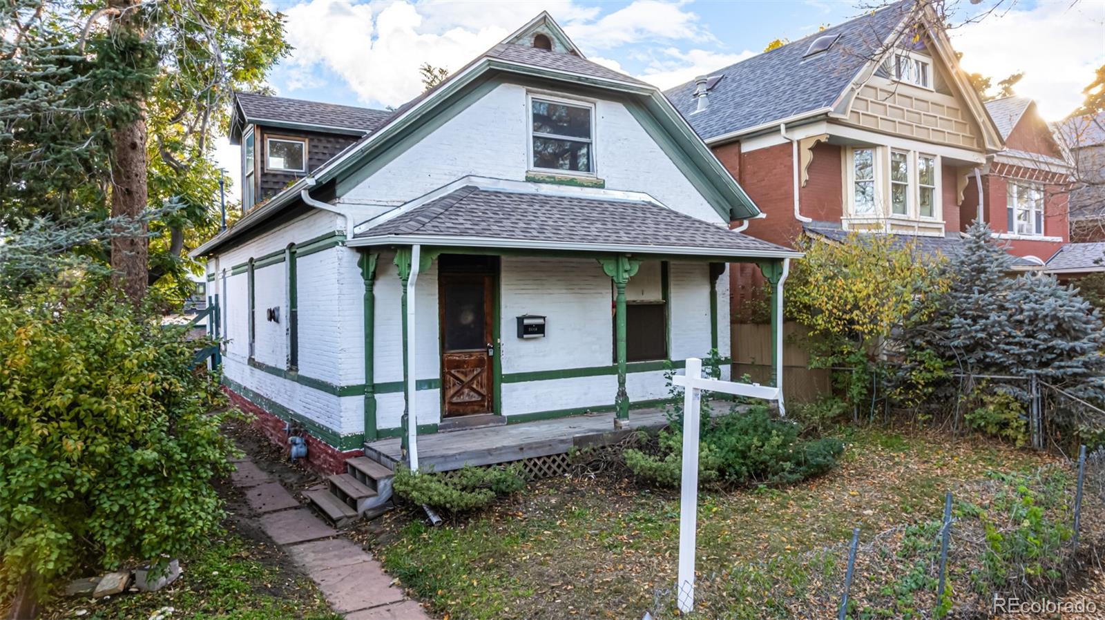 2460 w 32nd avenue, Denver sold home. Closed on 2025-11-14 for $360,000.