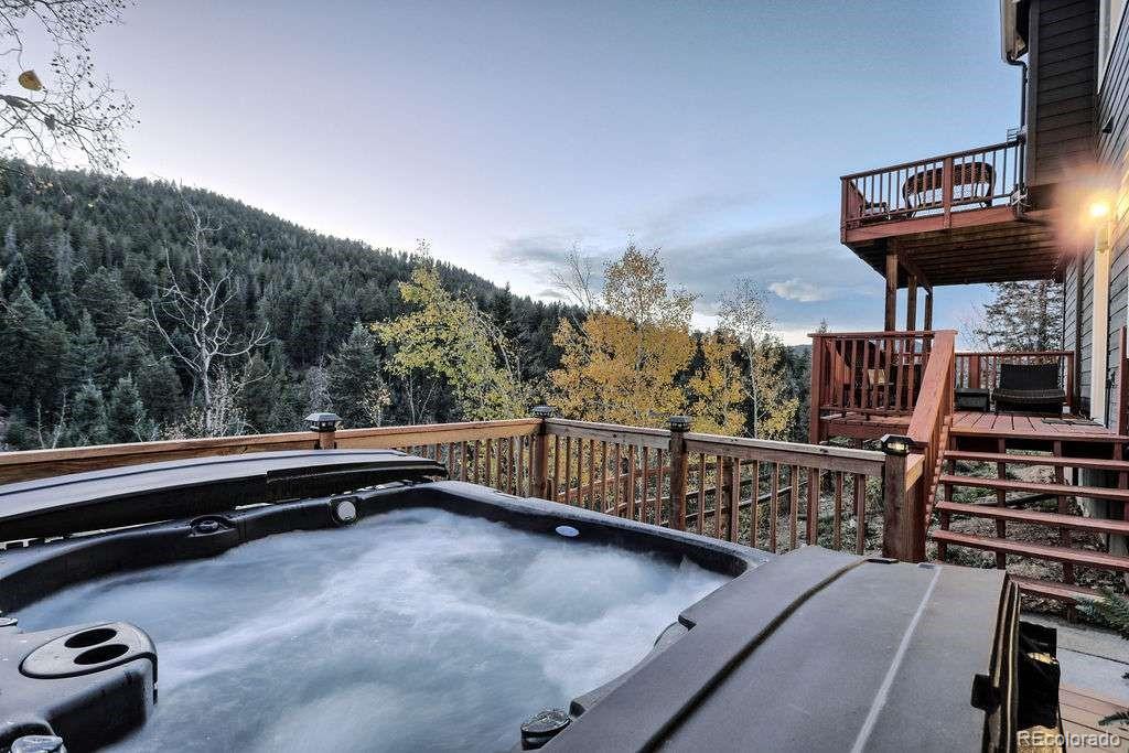  Morrison Home | MLS #: 989162110197  Crest View Drive, Morrison Beds: 4 Baths: 3 Price: $779,900