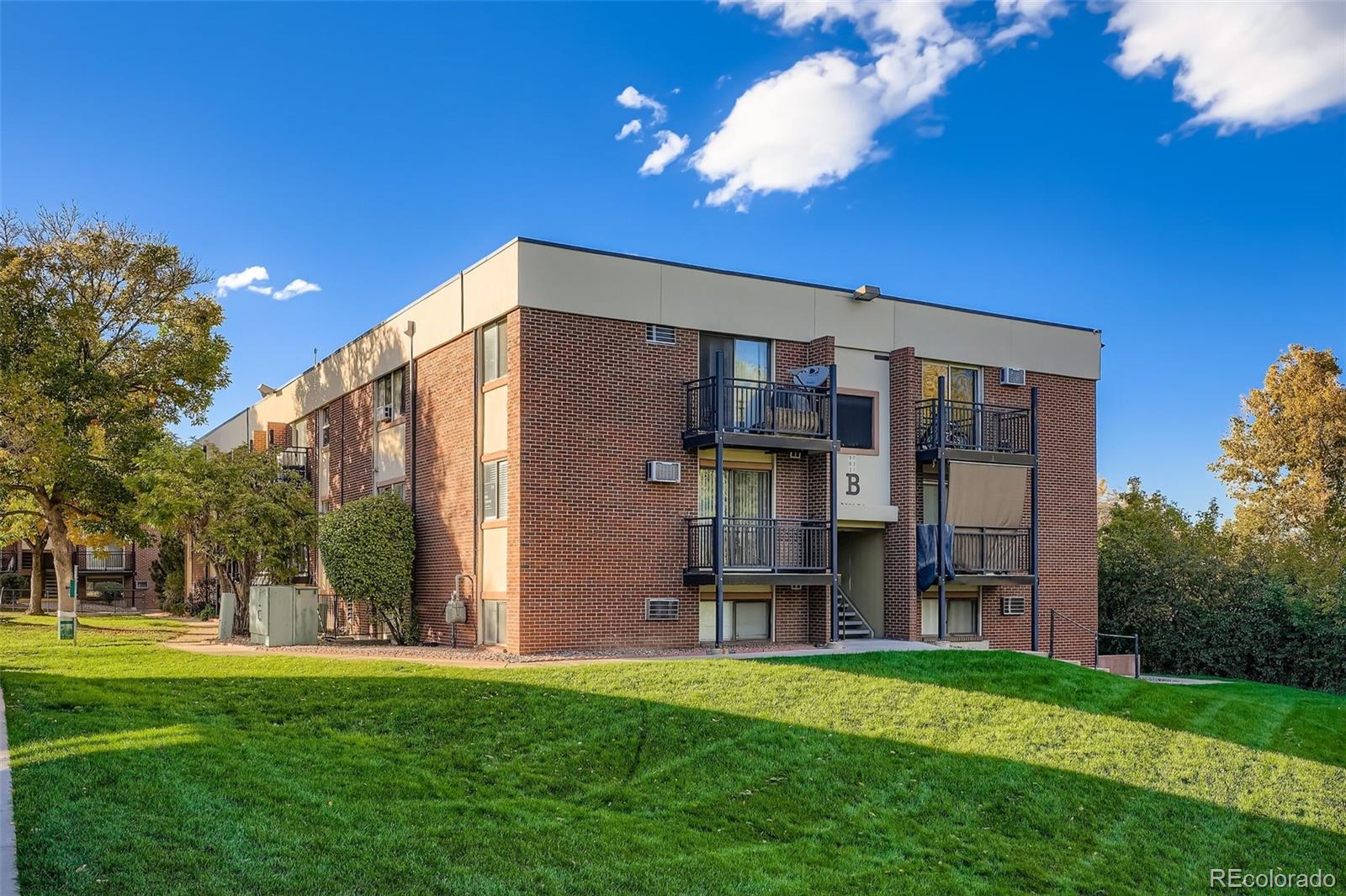 5995 w hampden avenue, Denver sold home. Closed on 2025-12-11 for $185,000.
