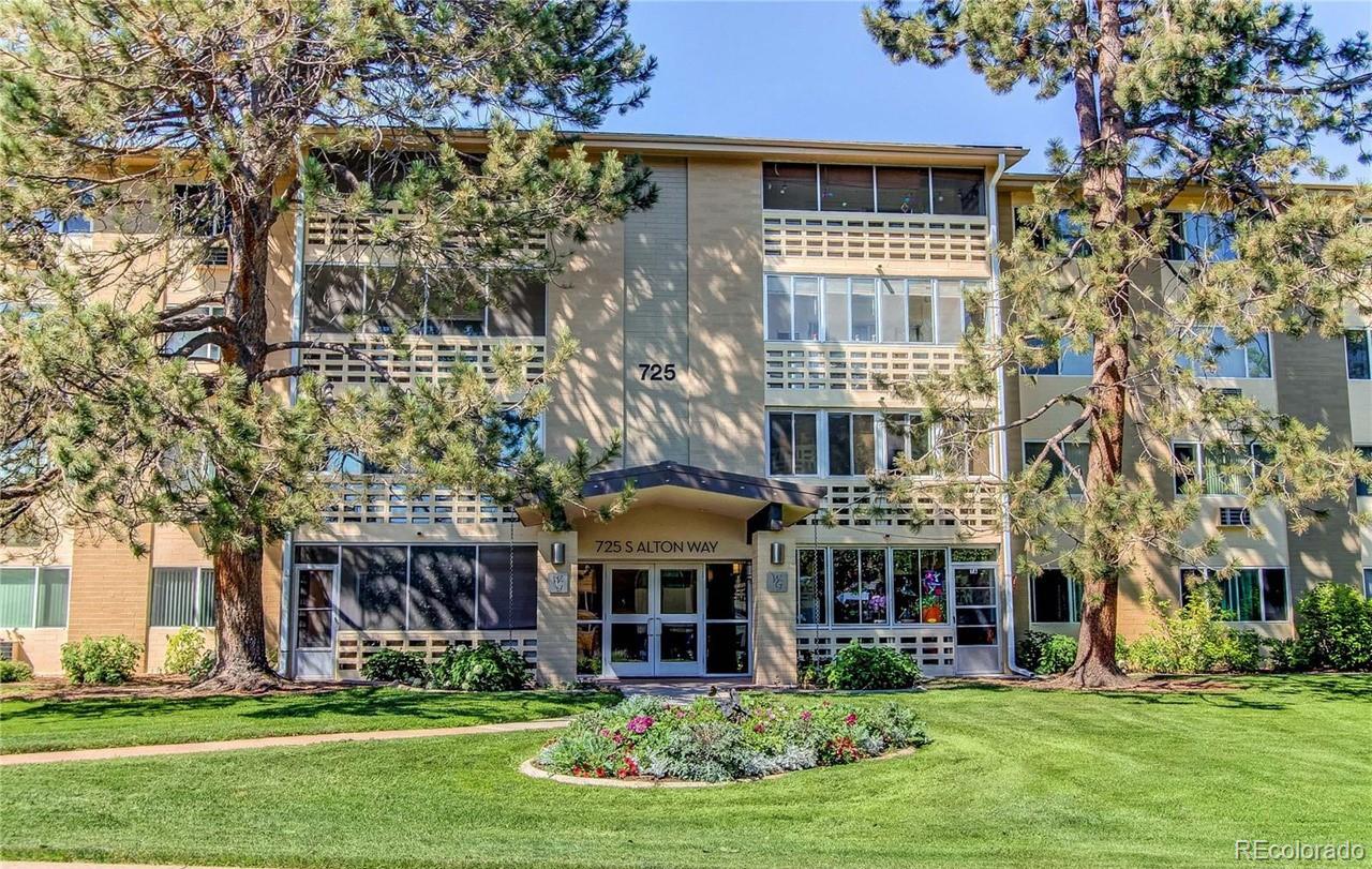 Dsw Denver Condo / Townhome | MLS #: 4356155725 S Alton Way 4D, Denver Beds: 2 Baths: 2 Price: $299,900