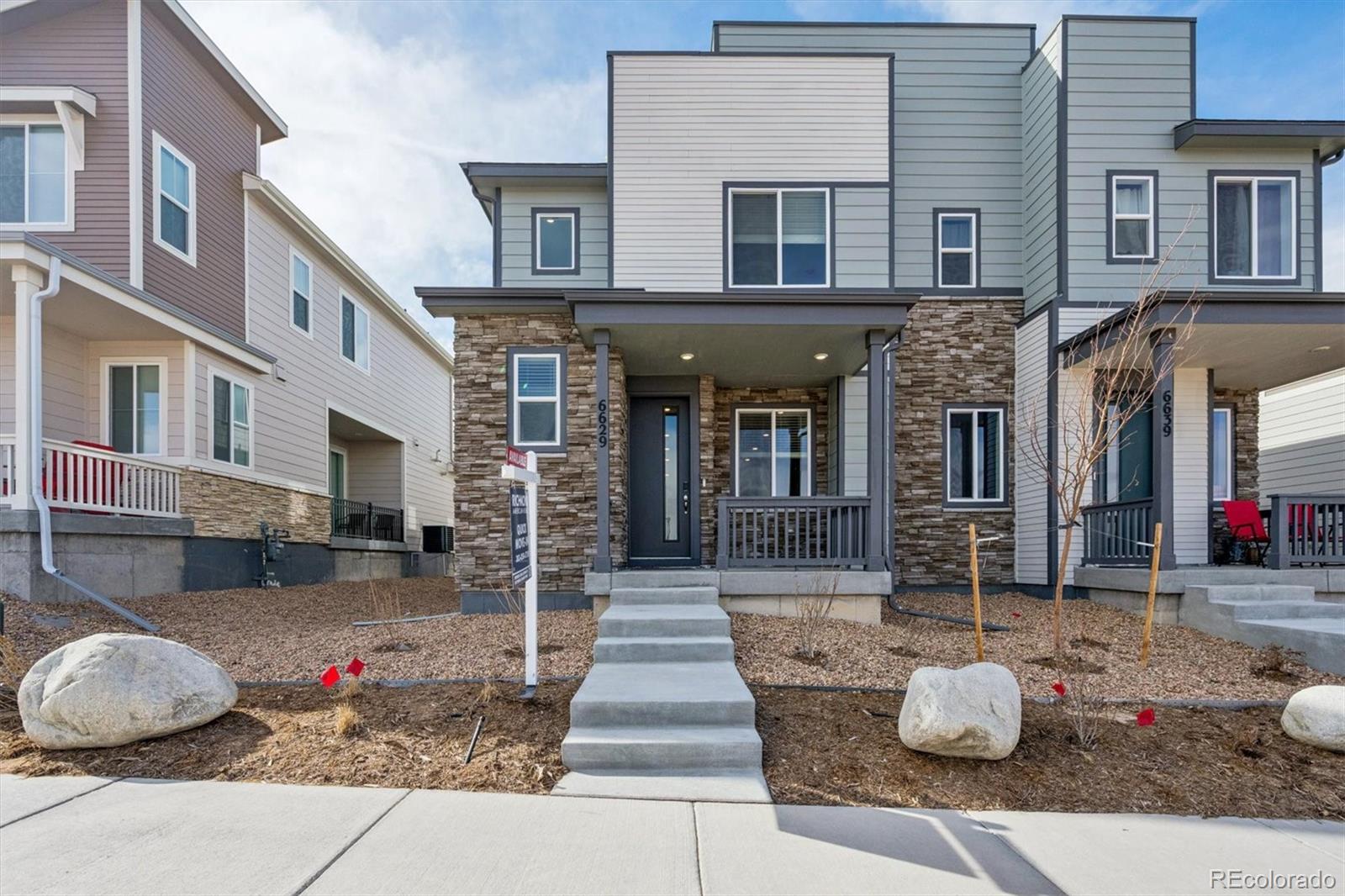 Skyview At High Point Aurora Home | MLS #: 91602986629 N Netherland Street, Aurora Beds: 3 Baths: 3 Price: $418,950