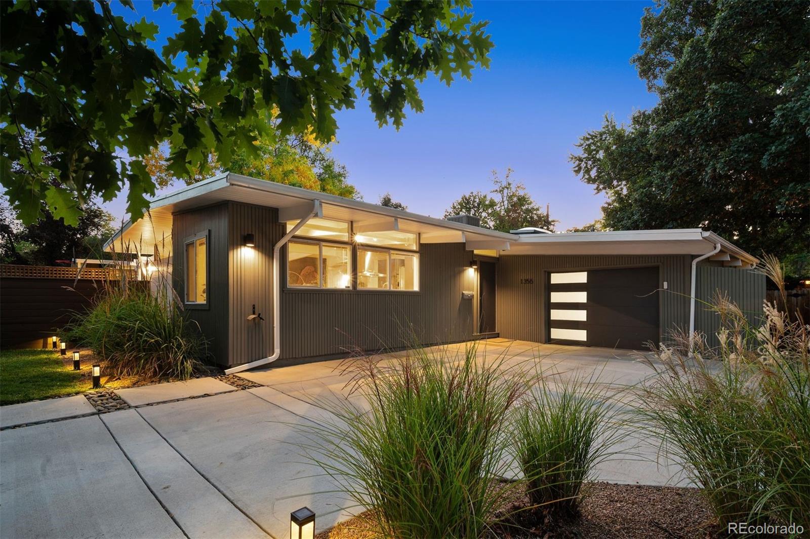 Krisana Park Denver Home | MLS #: 85833161355 S Elm Street, Denver Beds: 3 Baths: 2 Price: $870,000