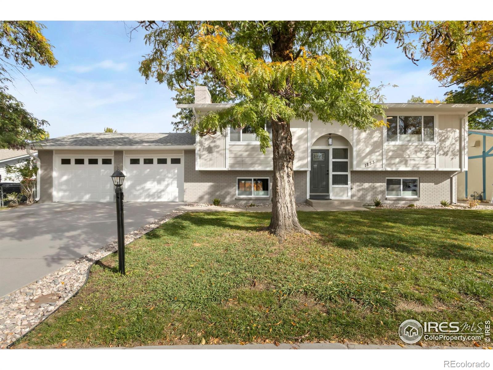 1853 14th street, Loveland sold home. Closed on 2025-12-19 for $450,000.