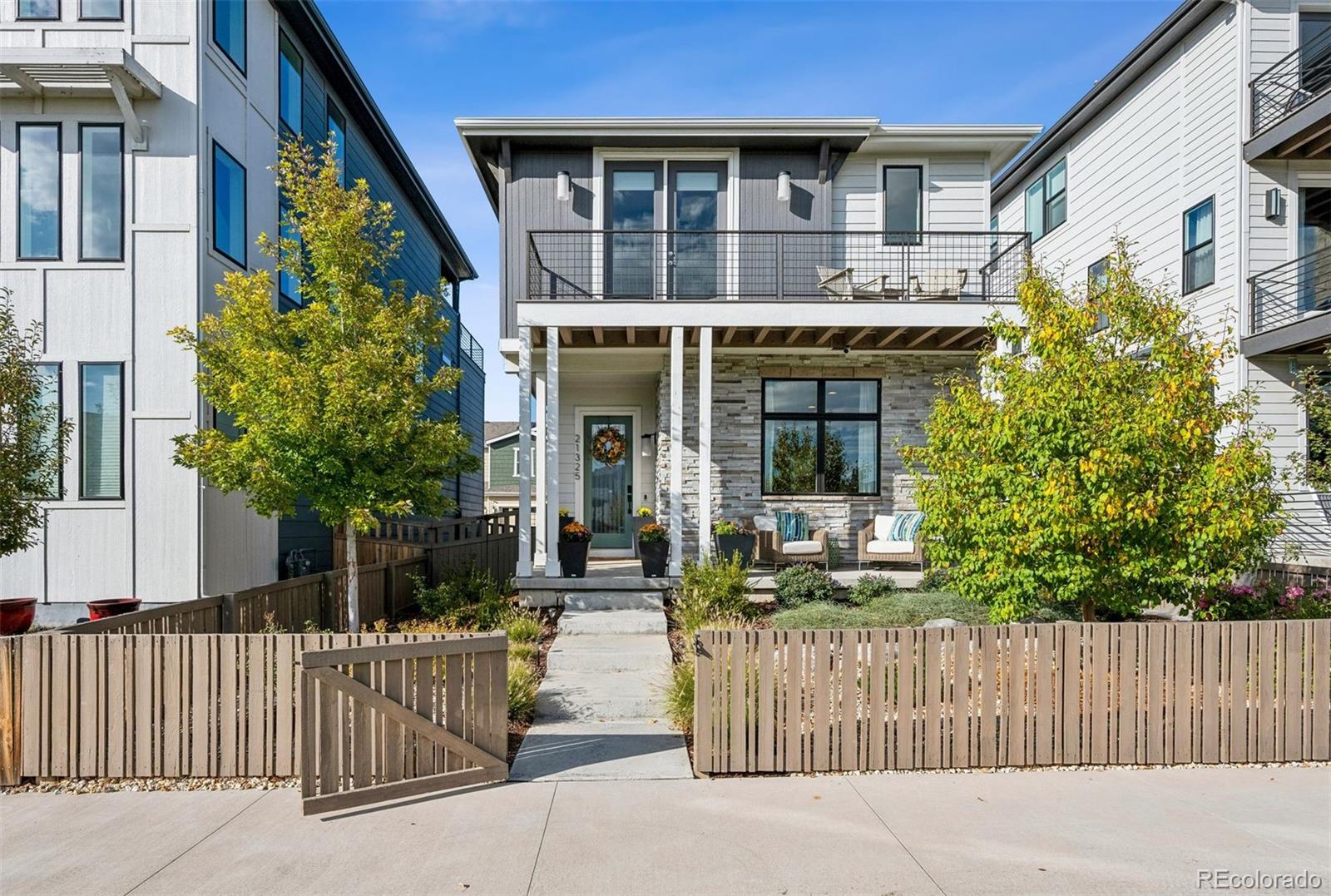 Painted Prairie Aurora Home | MLS #: 369059321325 E 59th Drive, Aurora Beds: 4 Baths: 4 Price: $560,000