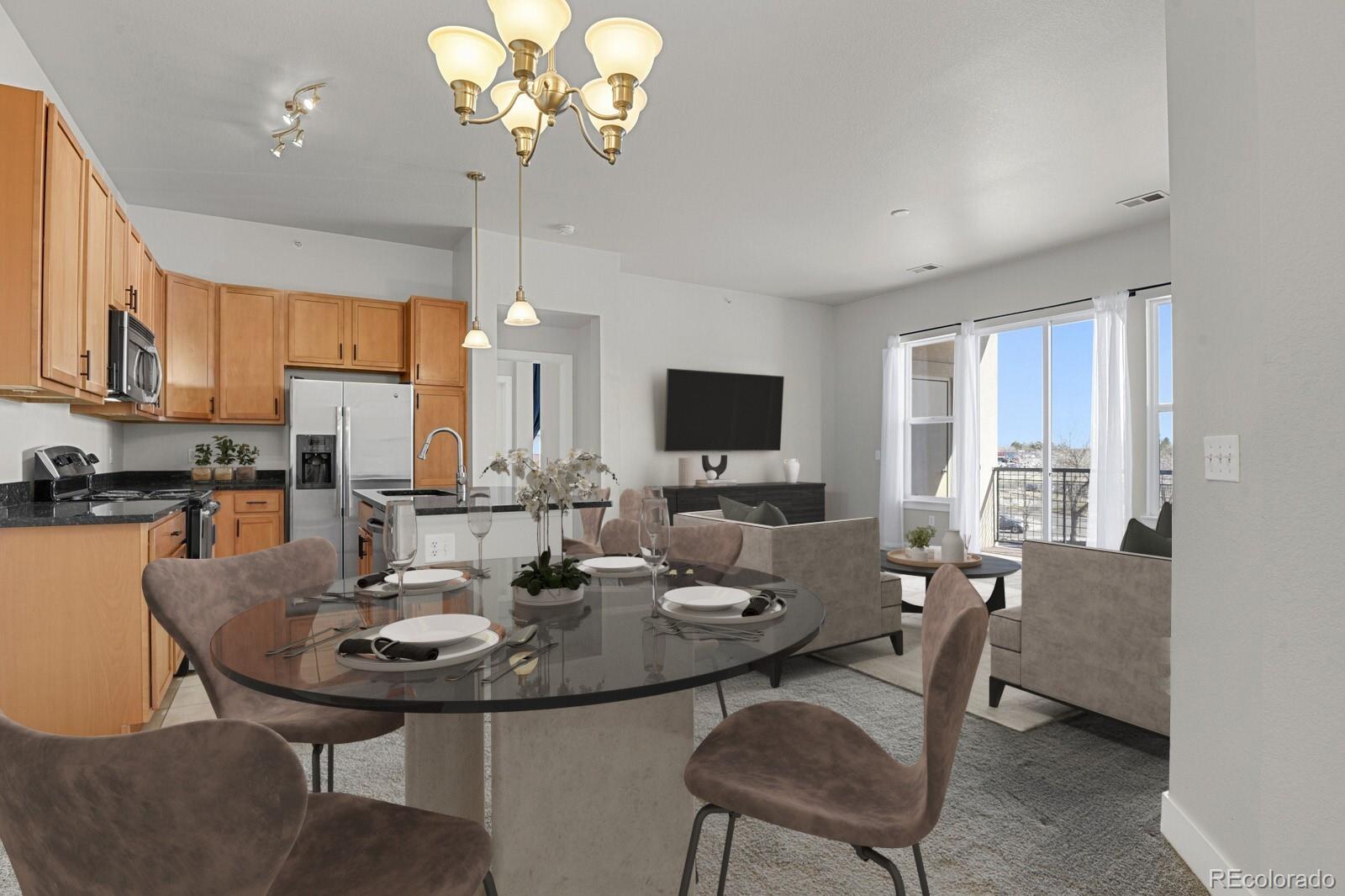 Century City Aurora Condo / Townhome | MLS #: 459425814321 E Tennessee Avenue 1-301, Aurora Beds: 2 Baths: 2 Price: $258,000
