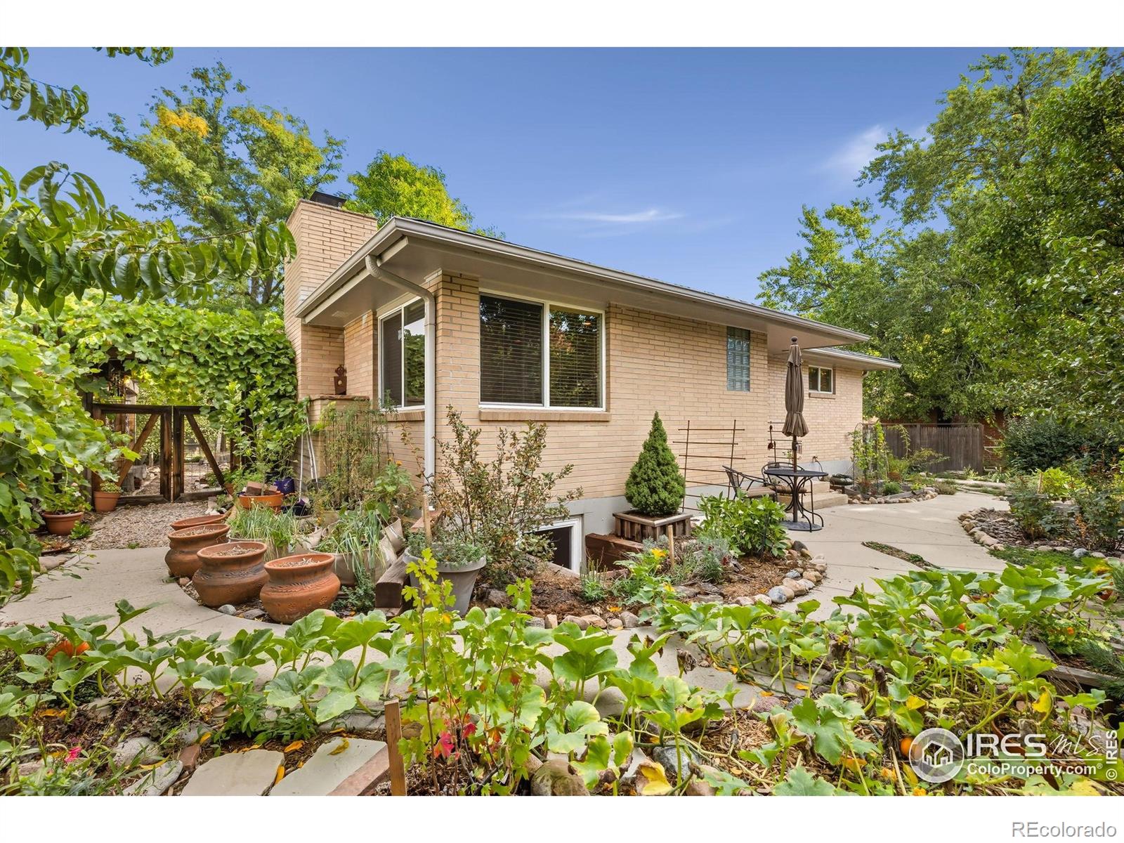 Highland Park Boulder Home | MLS #: 45678910450833155  Dover Drive, Boulder Beds: 3 Baths: 3 Price: $1,050,000