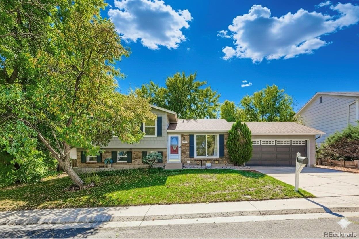 Kingsborough Aurora Home | MLS #: 419926815532 E Pacific Place, Aurora Beds: 4 Baths: 2 Price: $470,000