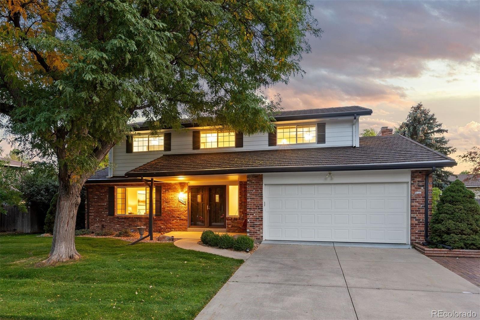 Columbine Knolls Littleton Home | MLS #: 73185406898 W Nova Drive, Littleton Beds: 4 Baths: 3 Price: $717,500