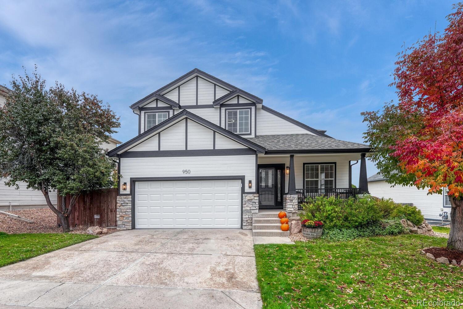 Founders Village Castle Rock Home | MLS #: 3488858950  Sundown Drive, Castle Rock Beds: 3 Baths: 3 Price: $599,900