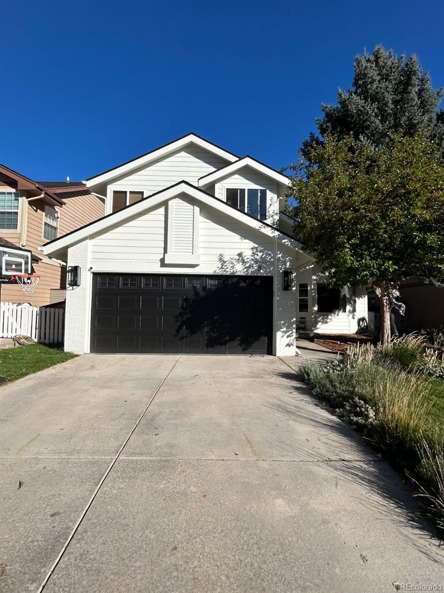 Ken Caryl Littleton Home | MLS #: 17627698  Long Spur, Littleton Beds: 4 Baths: 3 Price: $830,000