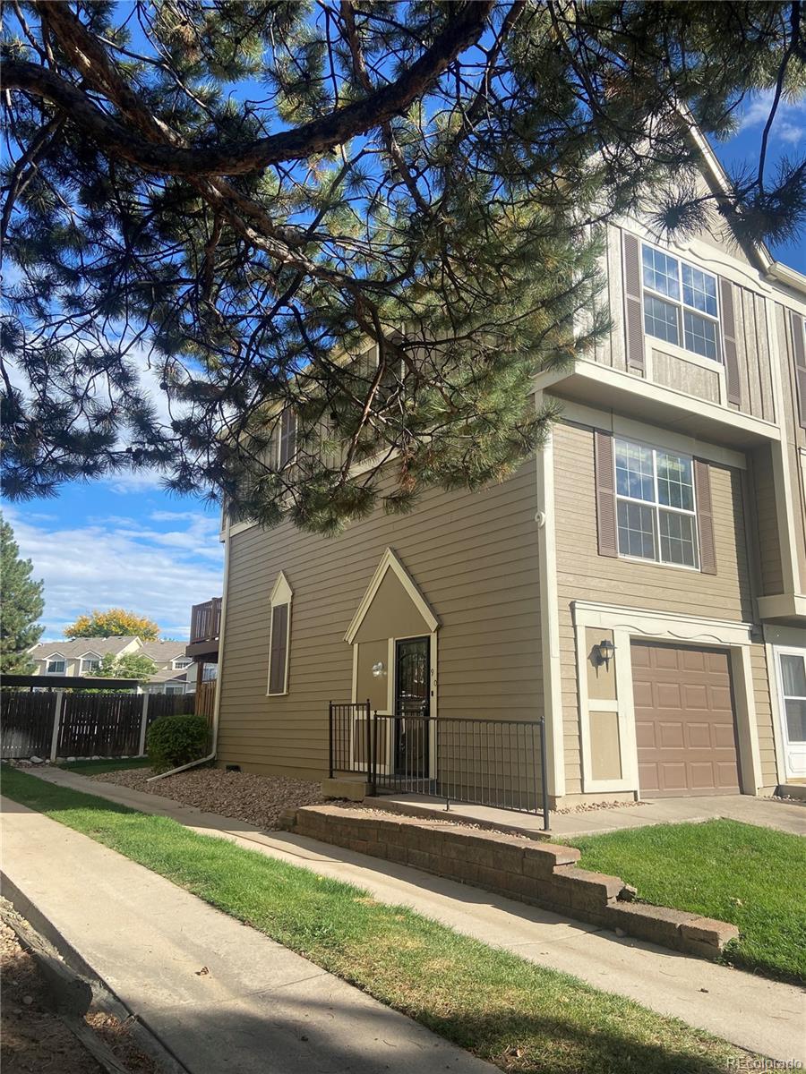 Indian Creek Denver Home | MLS #: 33773451811 S Quebec Way, Denver Beds: 2 Baths: 2 Price: $295,000