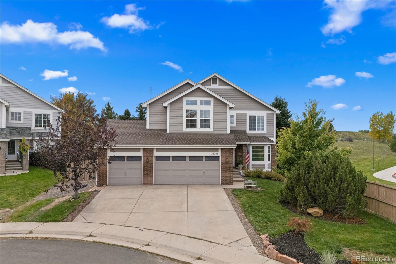 Saddle Rock Aurora Home | MLS #: 936768023286 E Lake Place, Aurora Beds: 6 Baths: 4 Price: $689,967