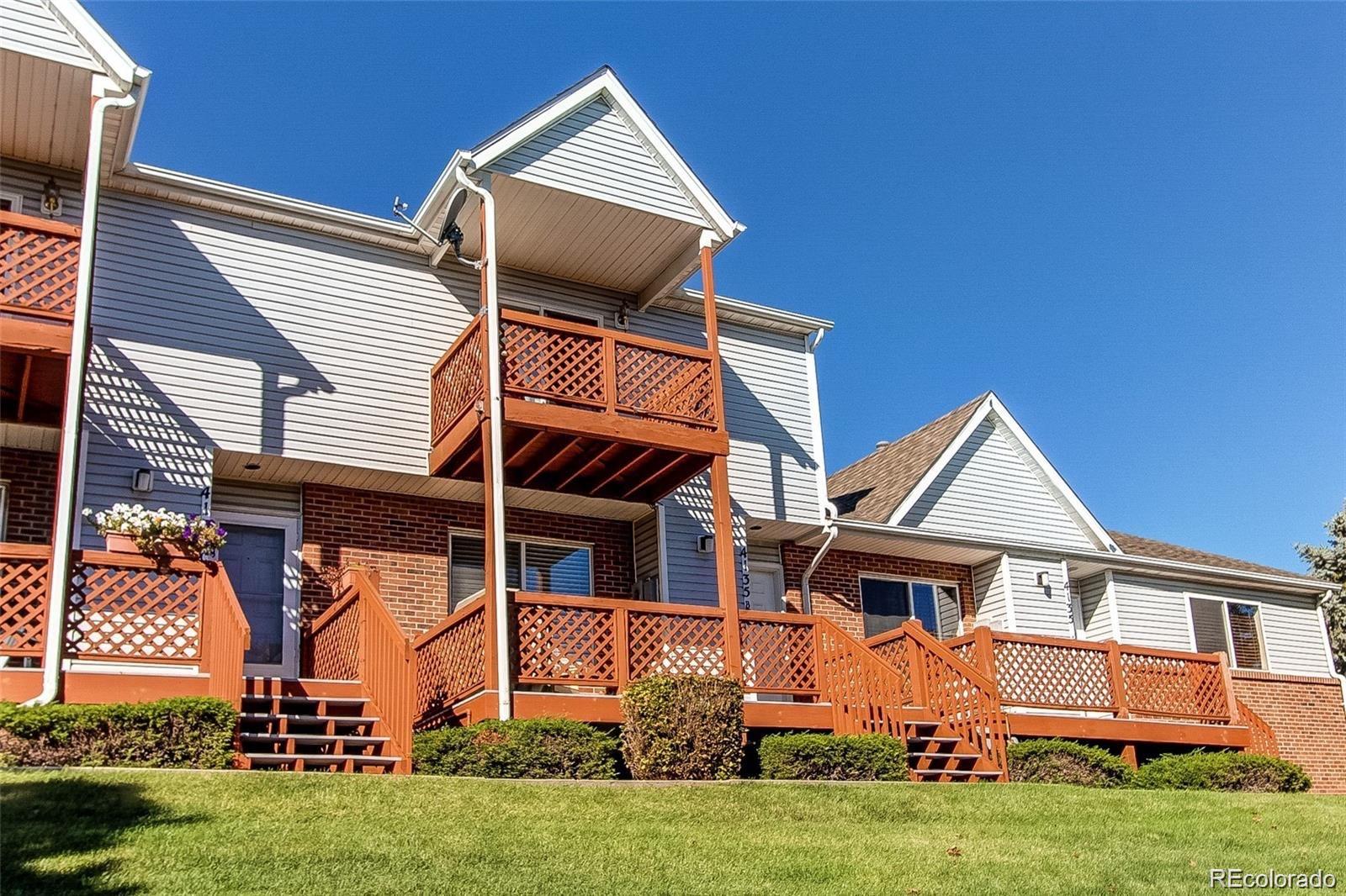 Oakshire Thornton Condo / Townhome | MLS #: 15619254135 E 119 th Place B, Thornton Beds: 2 Baths: 2 Price: $355,000