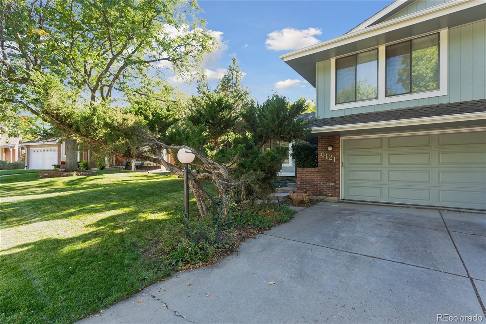 Heritage Village Centennial Home | MLS #: 72866416121 S Forest Court, Centennial Beds: 4 Baths: 3 Price: $699,000