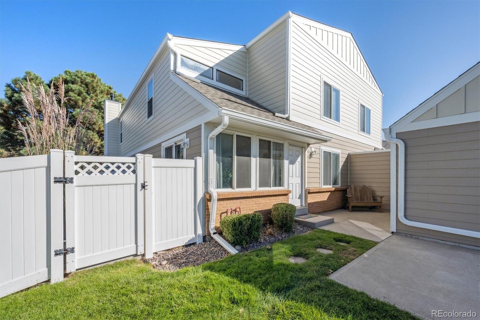 Woodglen Thornton Condo / Townhome | MLS #: 383916111928  Monroe Street , Thornton Beds: 2 Baths: 2 Price: $275,000