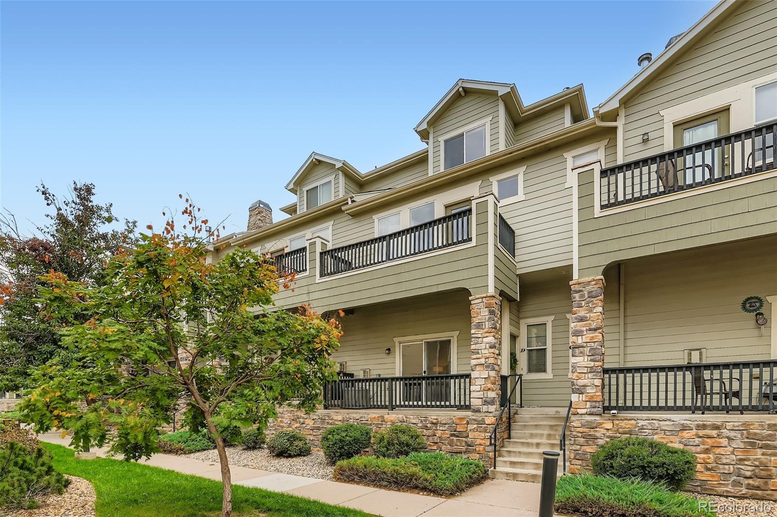 The Lakes At Dunes Park Commerce City Condo / Townhome | MLS #: 322444411250  Florence Street 19D, Commerce City Beds: 2 Baths: 3 Price: $335,000