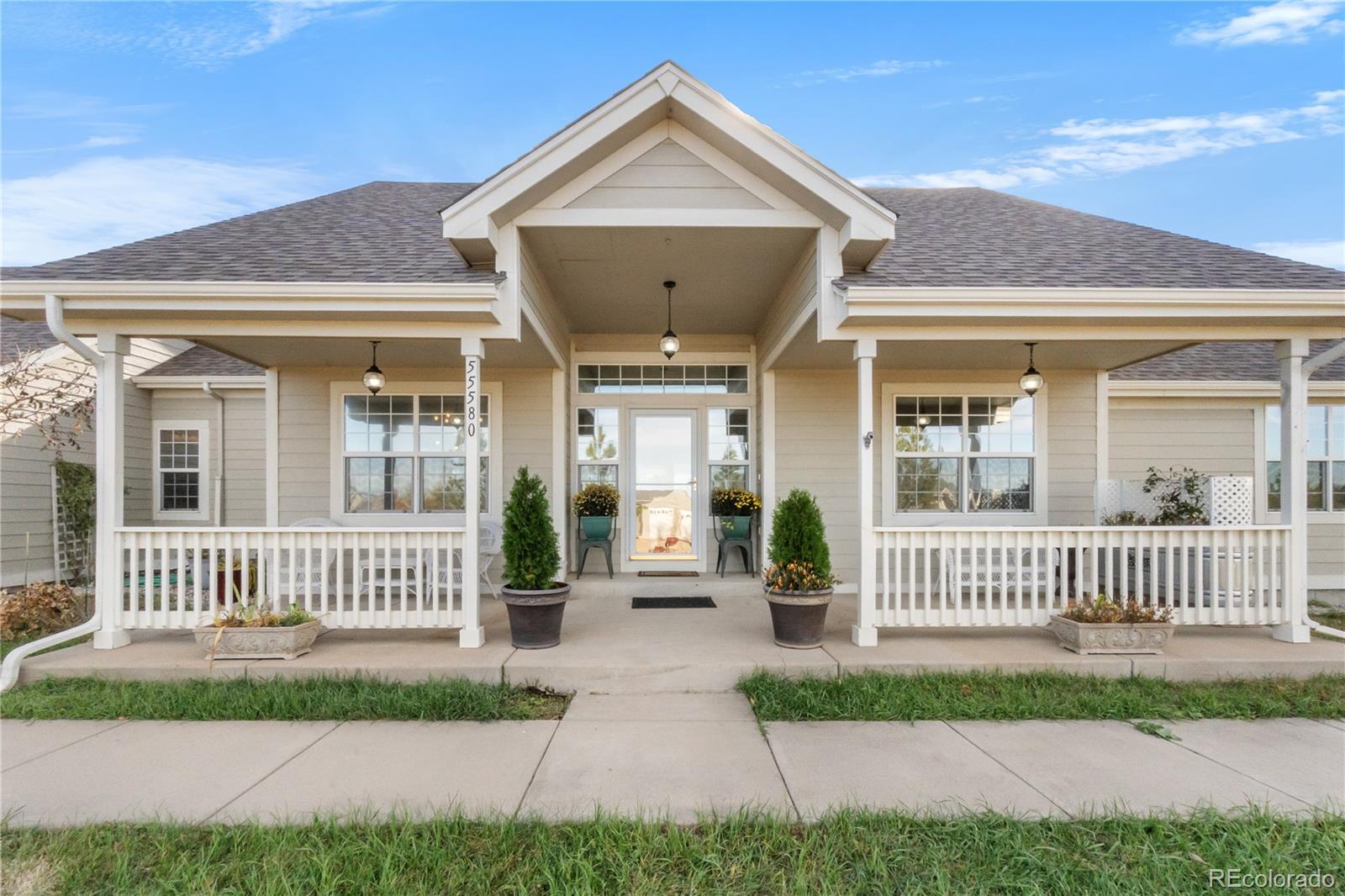  Strasburg Home | MLS #: 887970755580 E 39th Avenue, Strasburg Beds: 3 Baths: 3 Price: $694,000