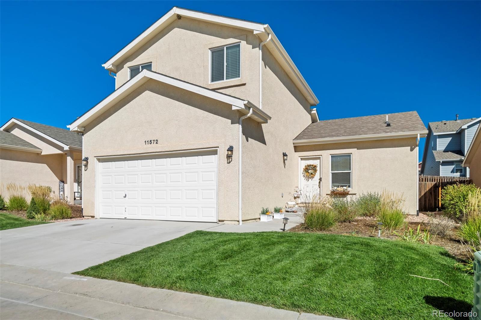  Peyton Home | MLS #: 698458911572  Farnese Heights, Peyton Beds: 4 Baths: 3 Price: $415,000