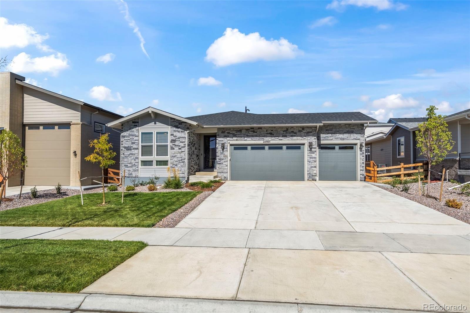 Aurora Highlands Aurora Home | MLS #: 809102624985 E 41st Avenue, Aurora Beds: 3 Baths: 2 Price: $525,000