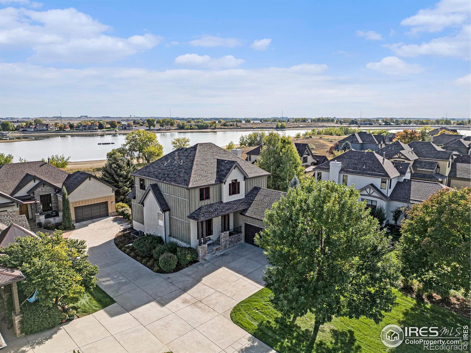 Horseshoe Lake Loveland Home | MLS #: 45678910456032152  Seven Lakes Drive, Loveland Beds: 5 Baths: 5 Price: $950,000