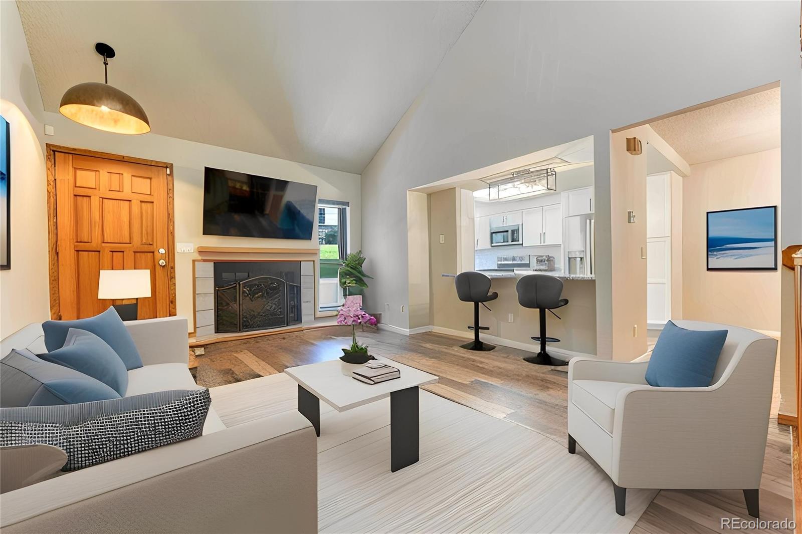  Centennial Condo / Townhome | MLS #: 61577353127 E Long Circle , Centennial Beds: 3 Baths: 3 Price: $475,000