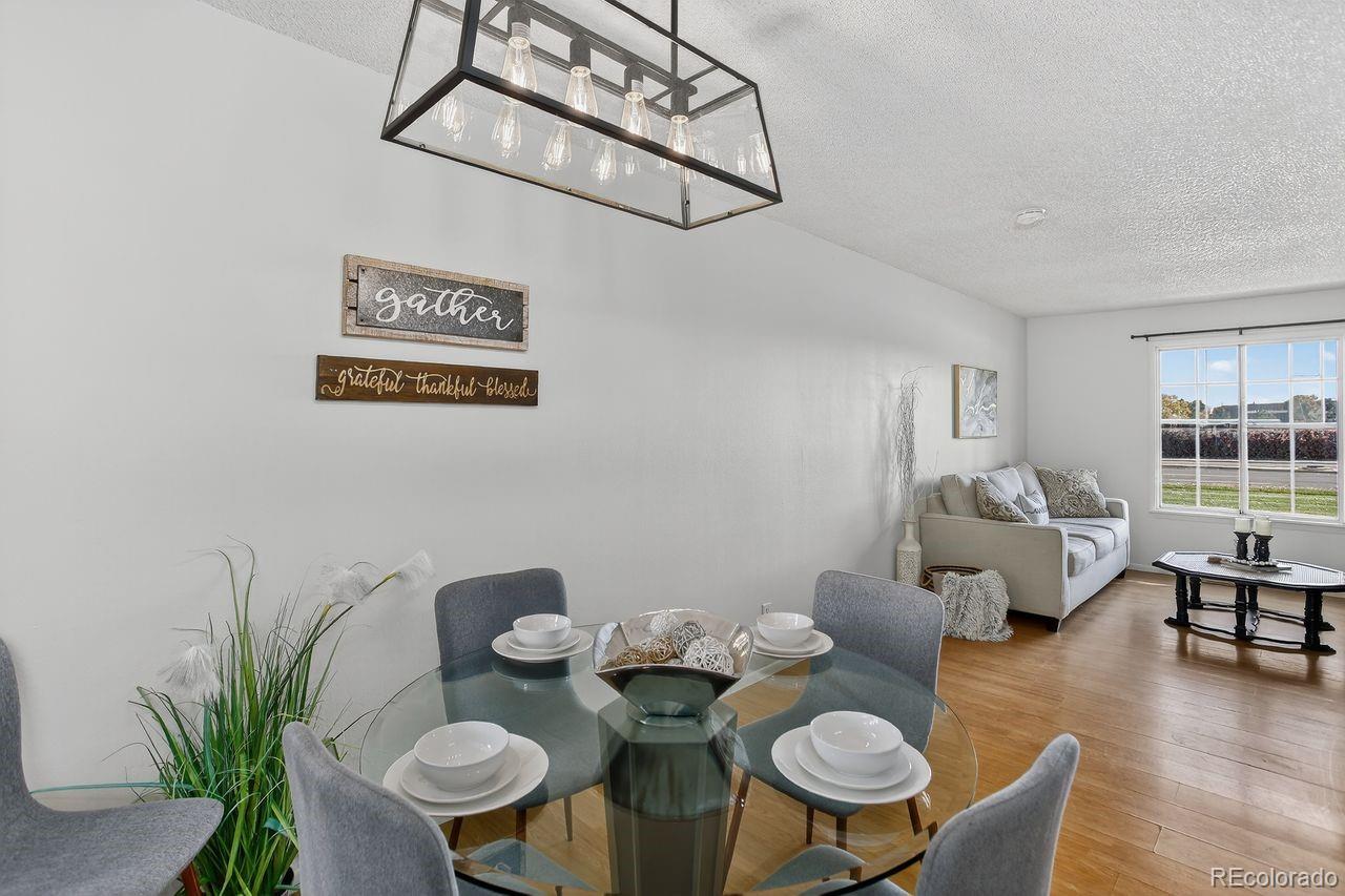 1925 s peoria street, Aurora sold home. Closed on 2026-01-07 for $315,000.