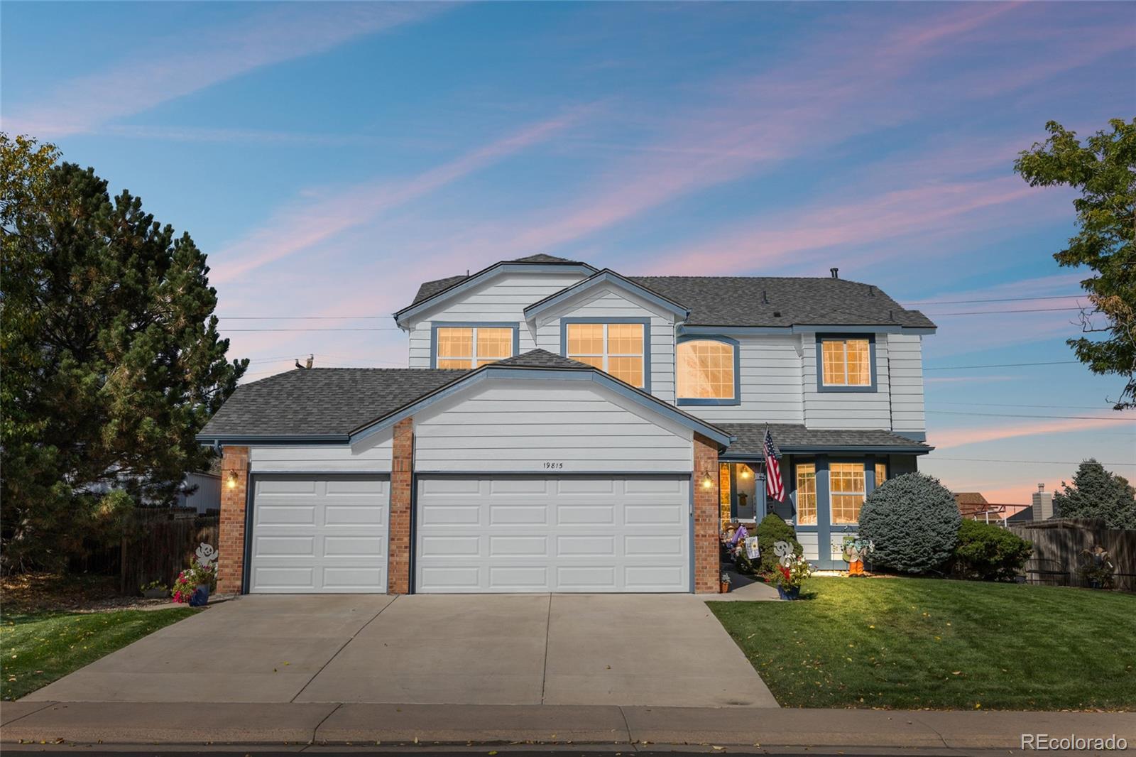 Smoky Ridge Centennial Home | MLS #: 389884719815 E Belleview Place, Centennial Beds: 5 Baths: 3 Price: $599,990