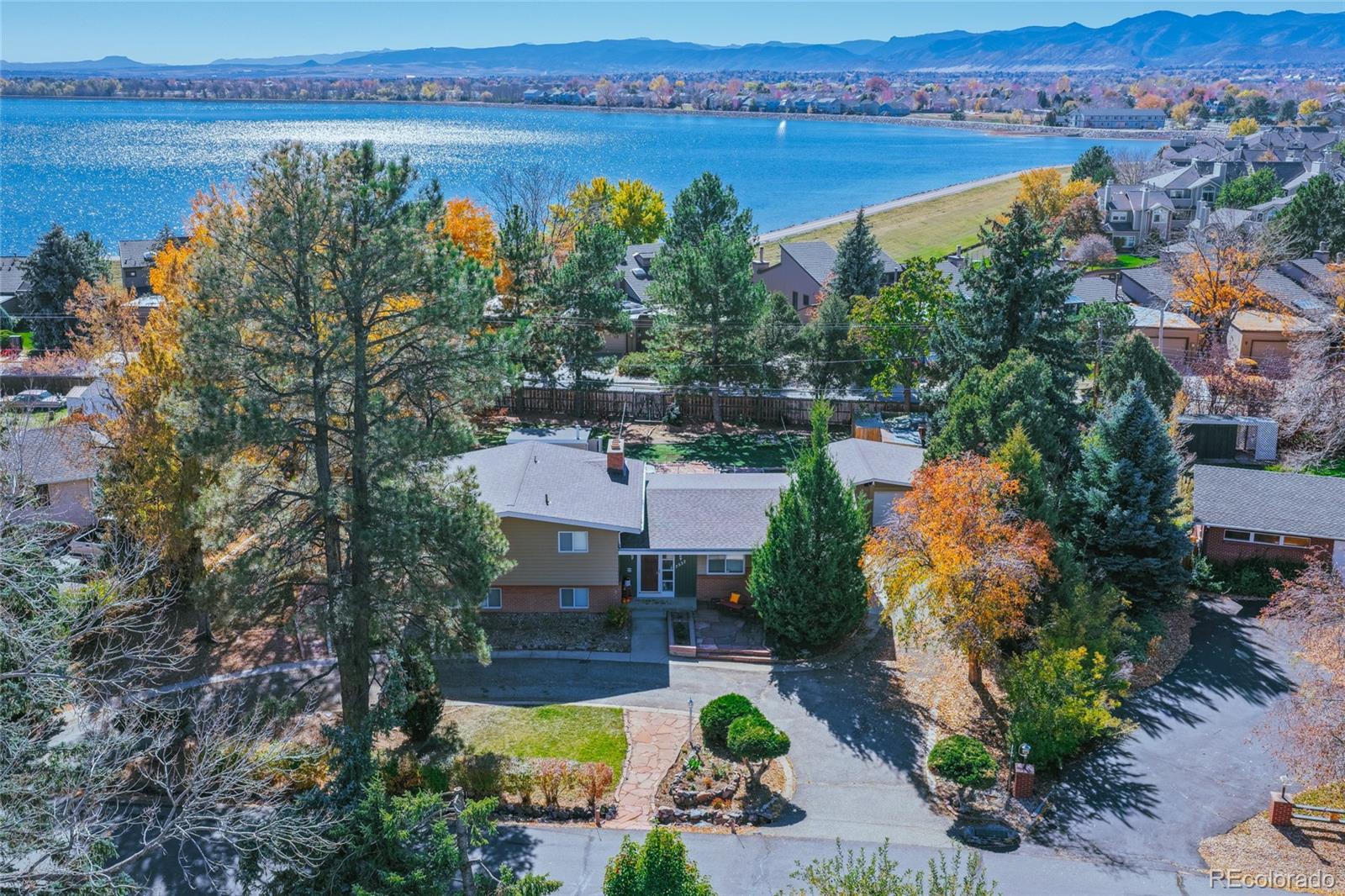 Lochmoorf Littleton Home | MLS #: 46904987332 W Stanford Avenue, Littleton Beds: 5 Baths: 2 Price: $1,050,000