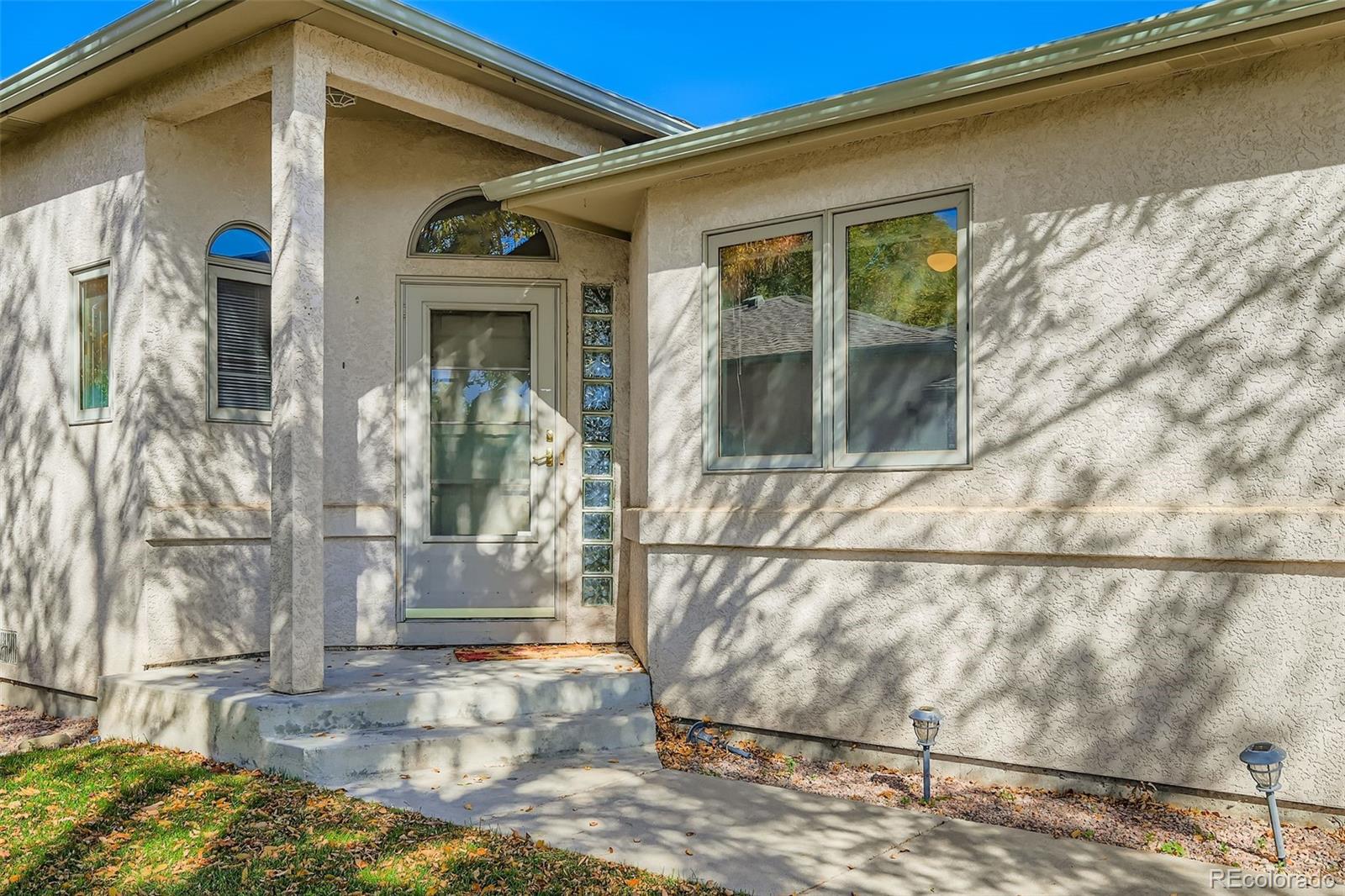  Pueblo Home | MLS #: 8336046429 S Soaring Eagle Drive, Pueblo Beds: 3 Baths: 2 Price: $400,000