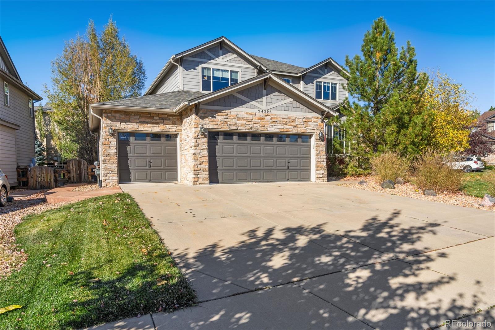 Tallyns Reach Centennial Home | MLS #: 405769524395 E Briarwood Avenue, Centennial Beds: 4 Baths: 4 Price: $775,000
