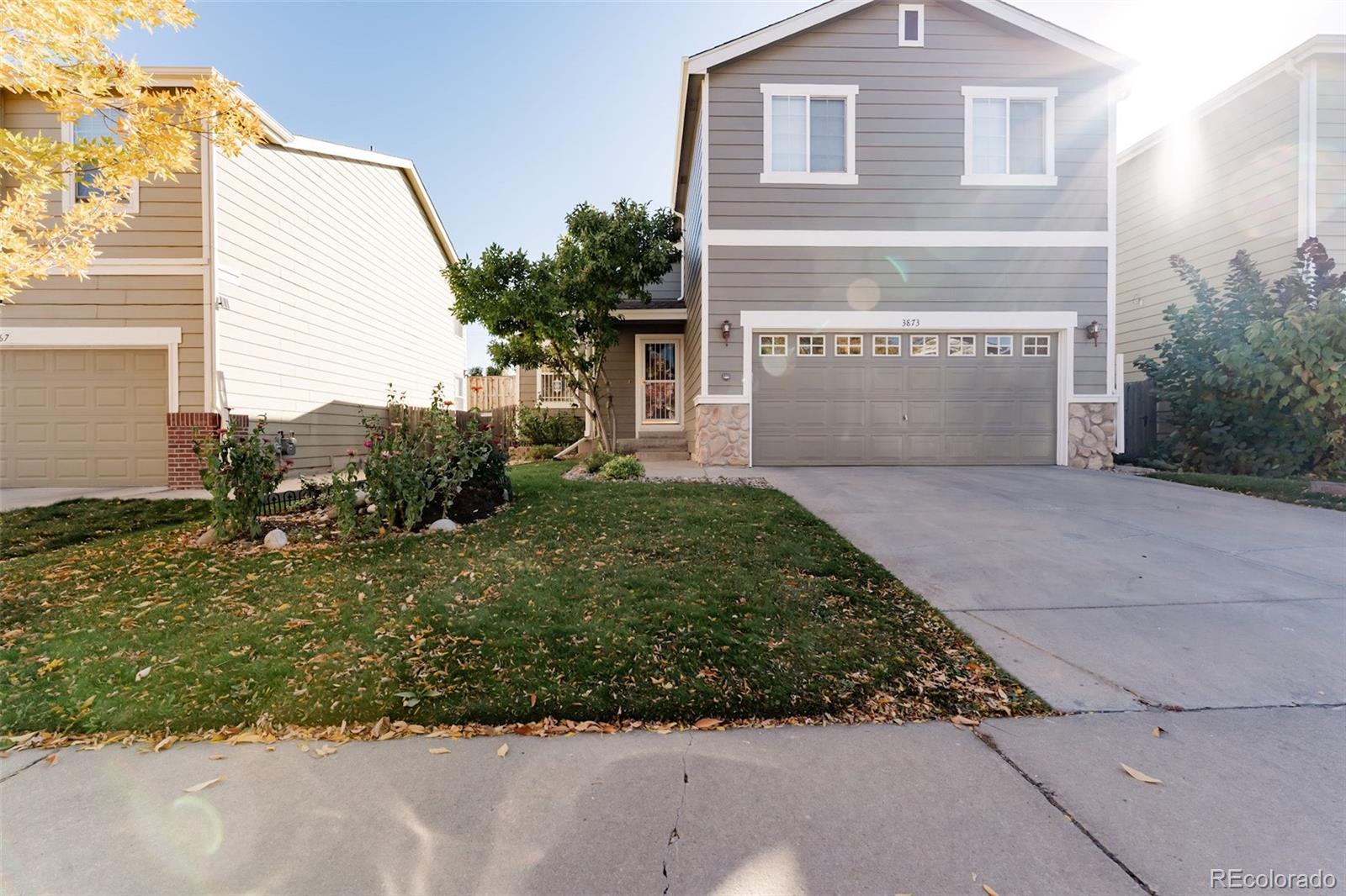 3873 w kenyon avenue, Denver sold home. Closed on 2025-12-12 for $493,000.