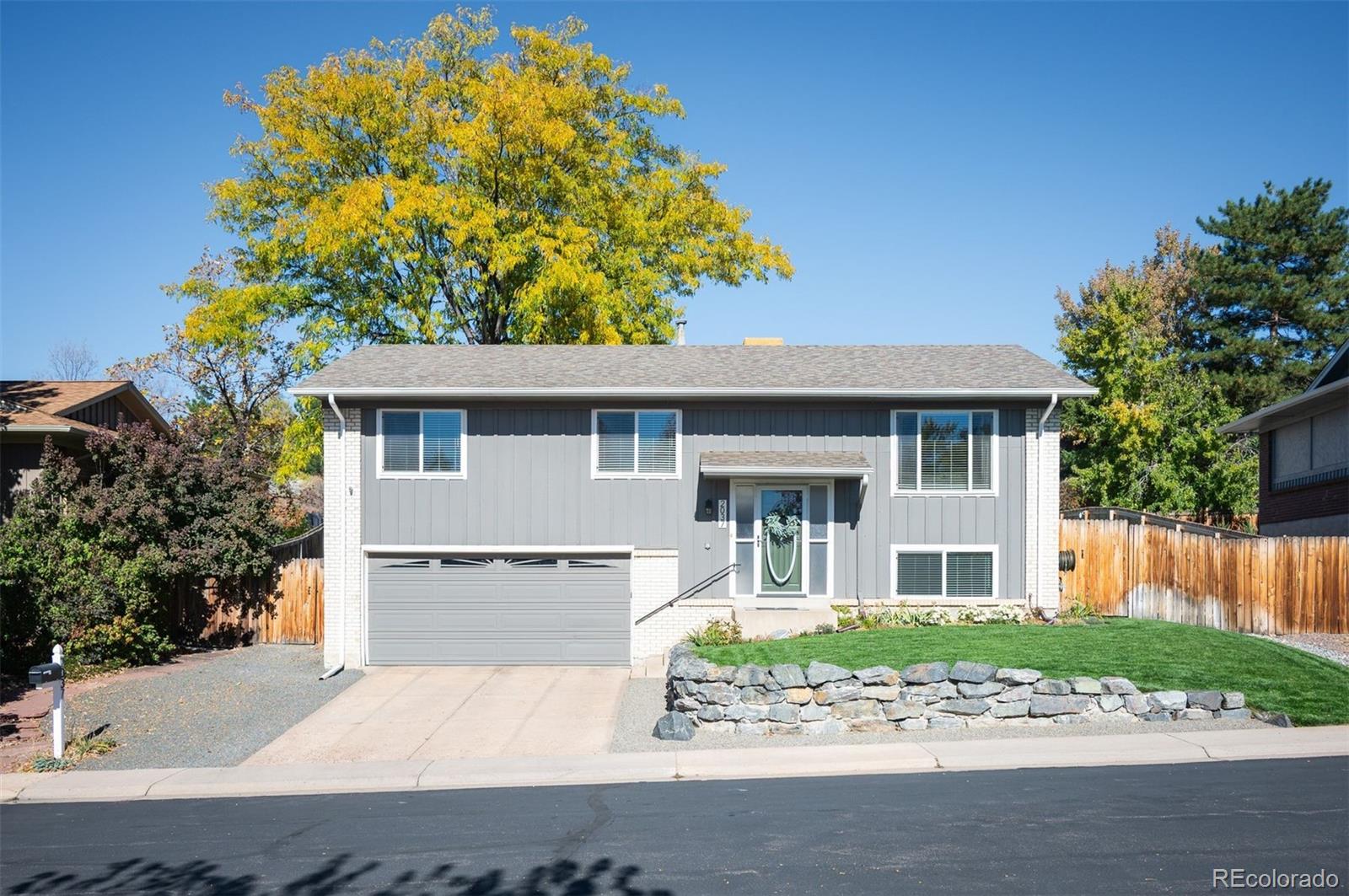 Hutchinsons Green Mountain Lakewood Home | MLS #: 82690102037 S Welch Circle, Lakewood Beds: 5 Baths: 3 Price: $699,000