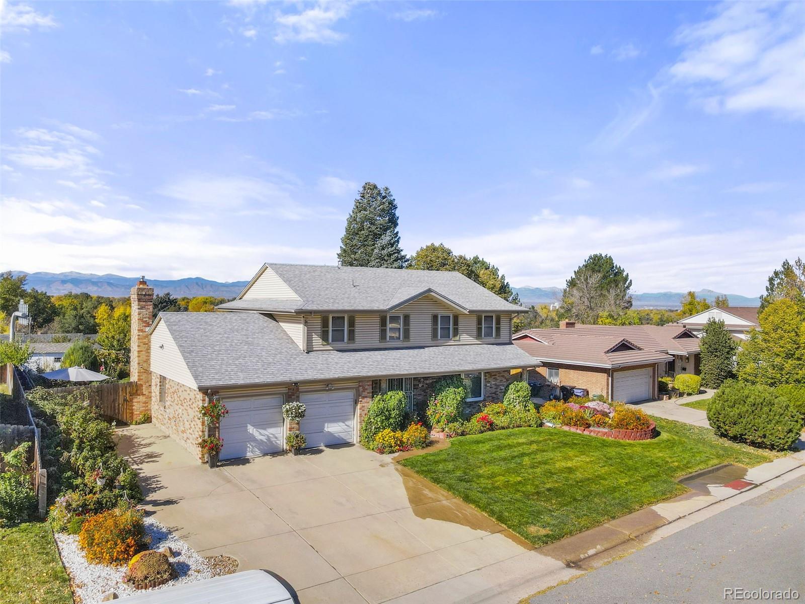 3191 s holly place, Denver sold home. Closed on 2026-04-15 for $650,000.