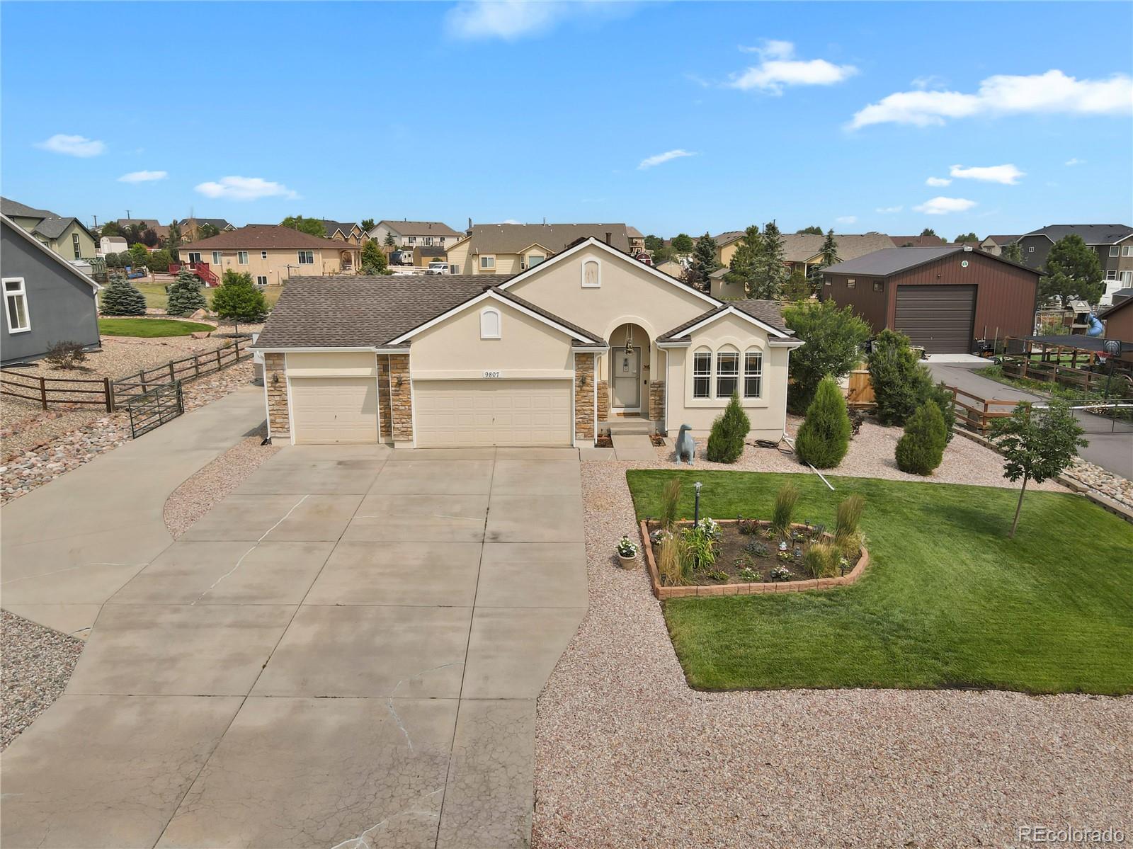 9807 rockingham drive, Peyton sold home. Closed on 2026-01-16 for $639,900.