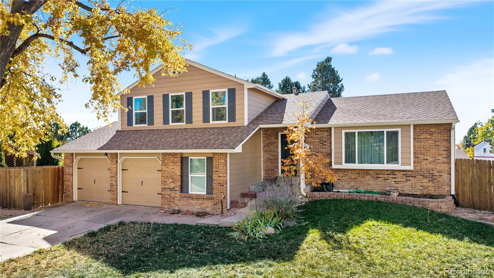 Aurora Highlands Aurora Home | MLS #: 31918852007 S Rifle Street, Aurora Beds: 3 Baths: 3 Price: $499,999
