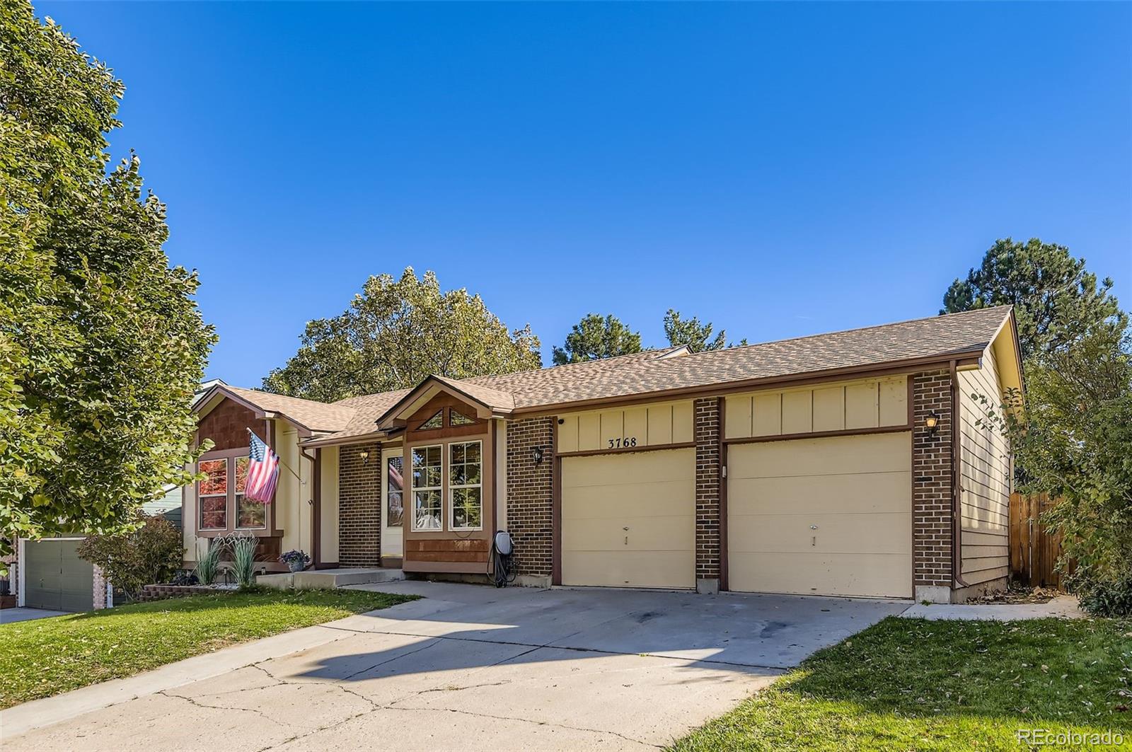 Summer Valley Aurora Home | MLS #: 32934833768 S Waco Street, Aurora Beds: 2 Baths: 1 Price: $435,000