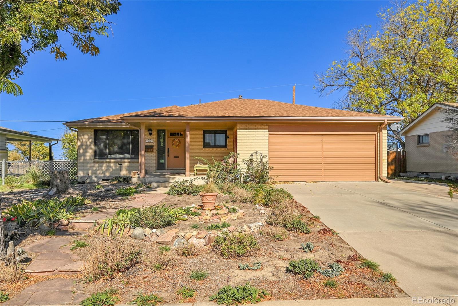 Morris Heights Aurora Home | MLS #: 791288314163 E 32nd Place, Aurora Beds: 5 Baths: 3 Price: $450,000