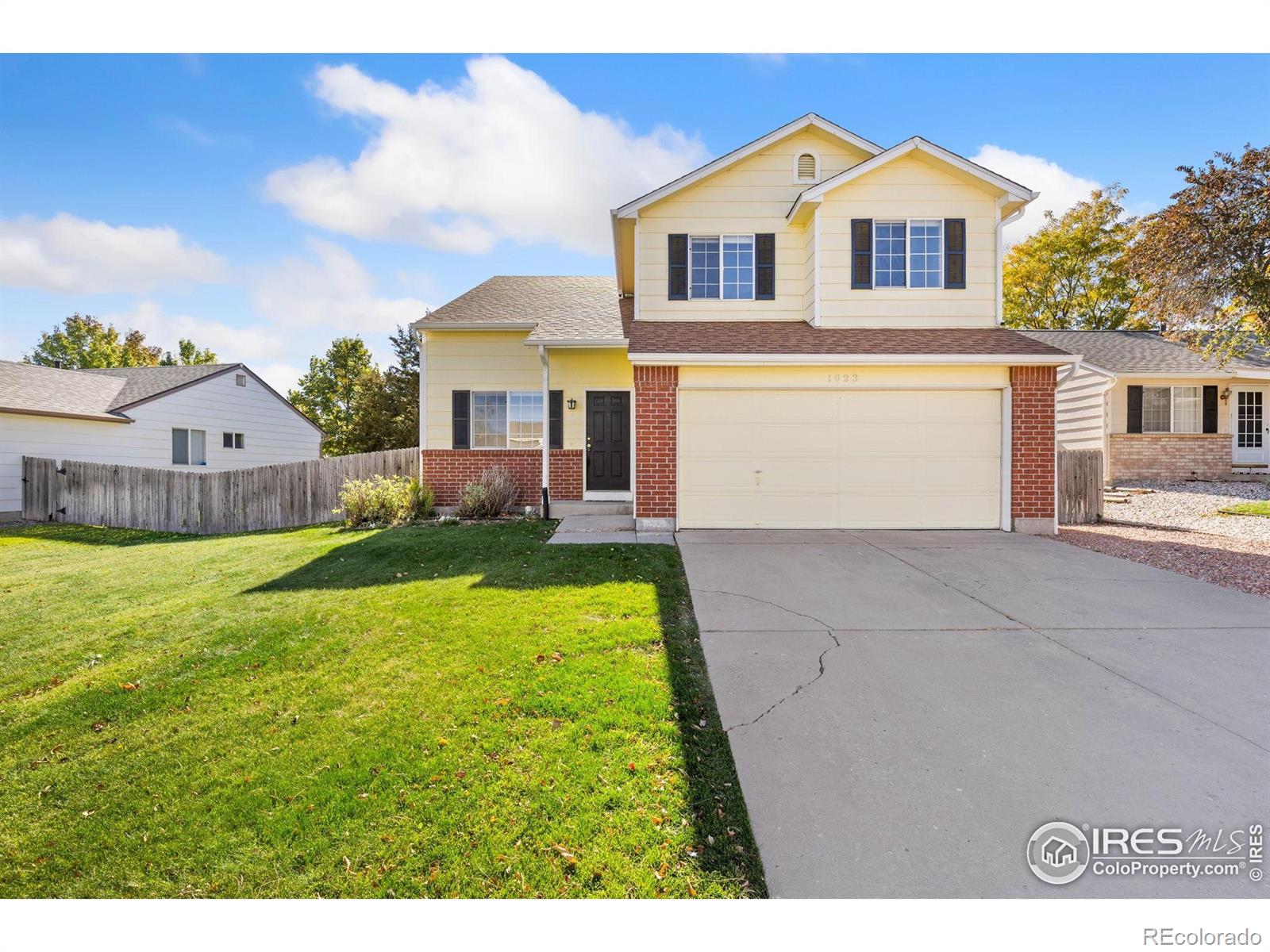 Fox Creek Longmont Home | MLS #: 45678910463191023  Red Oak Drive, Longmont Beds: 3 Baths: 3 Price: $519,000