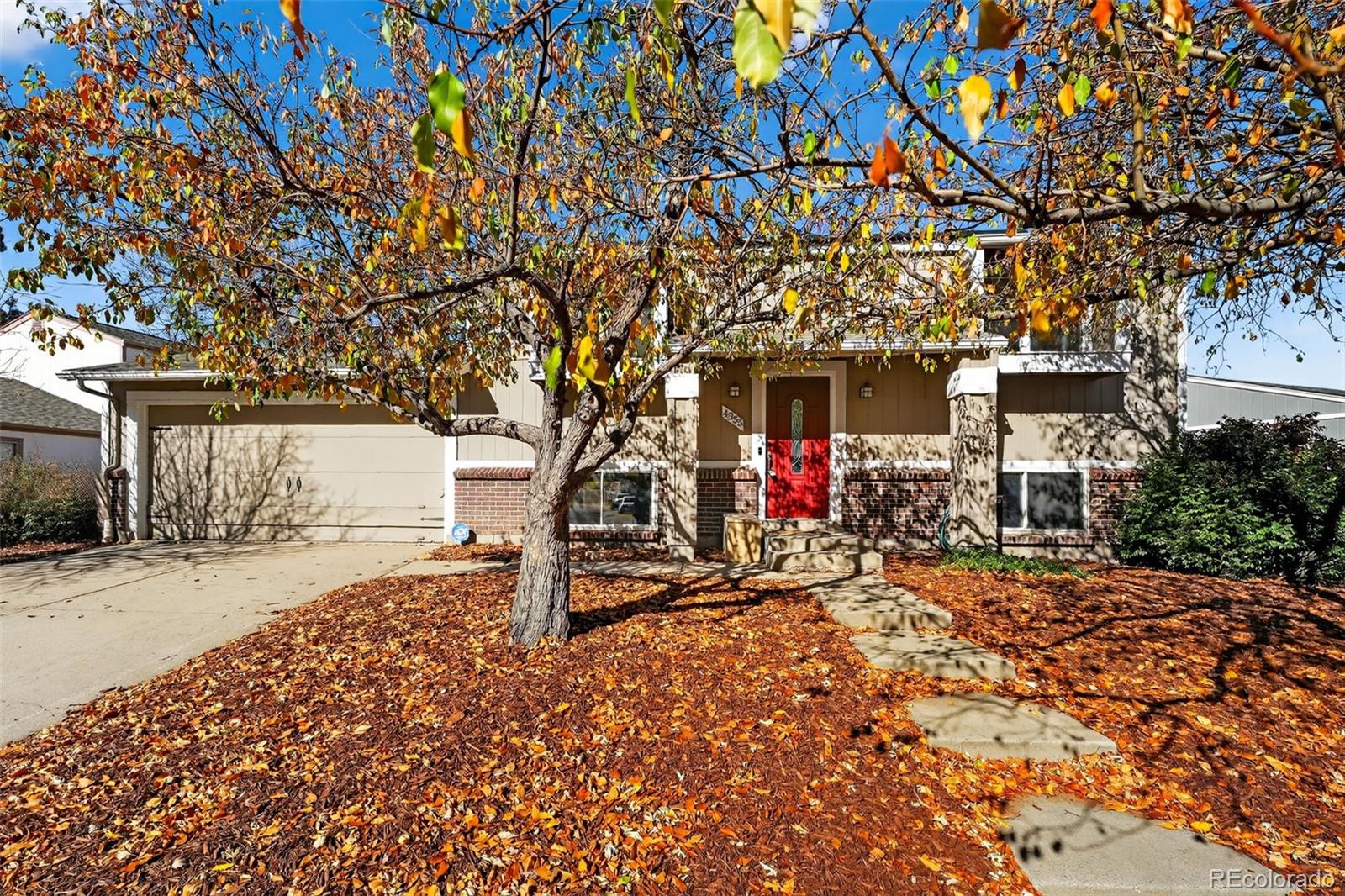 Pheasant Run Aurora Home | MLS #: 66475904355 S Eagle Circle, Aurora Beds: 4 Baths: 2 Price: $435,000