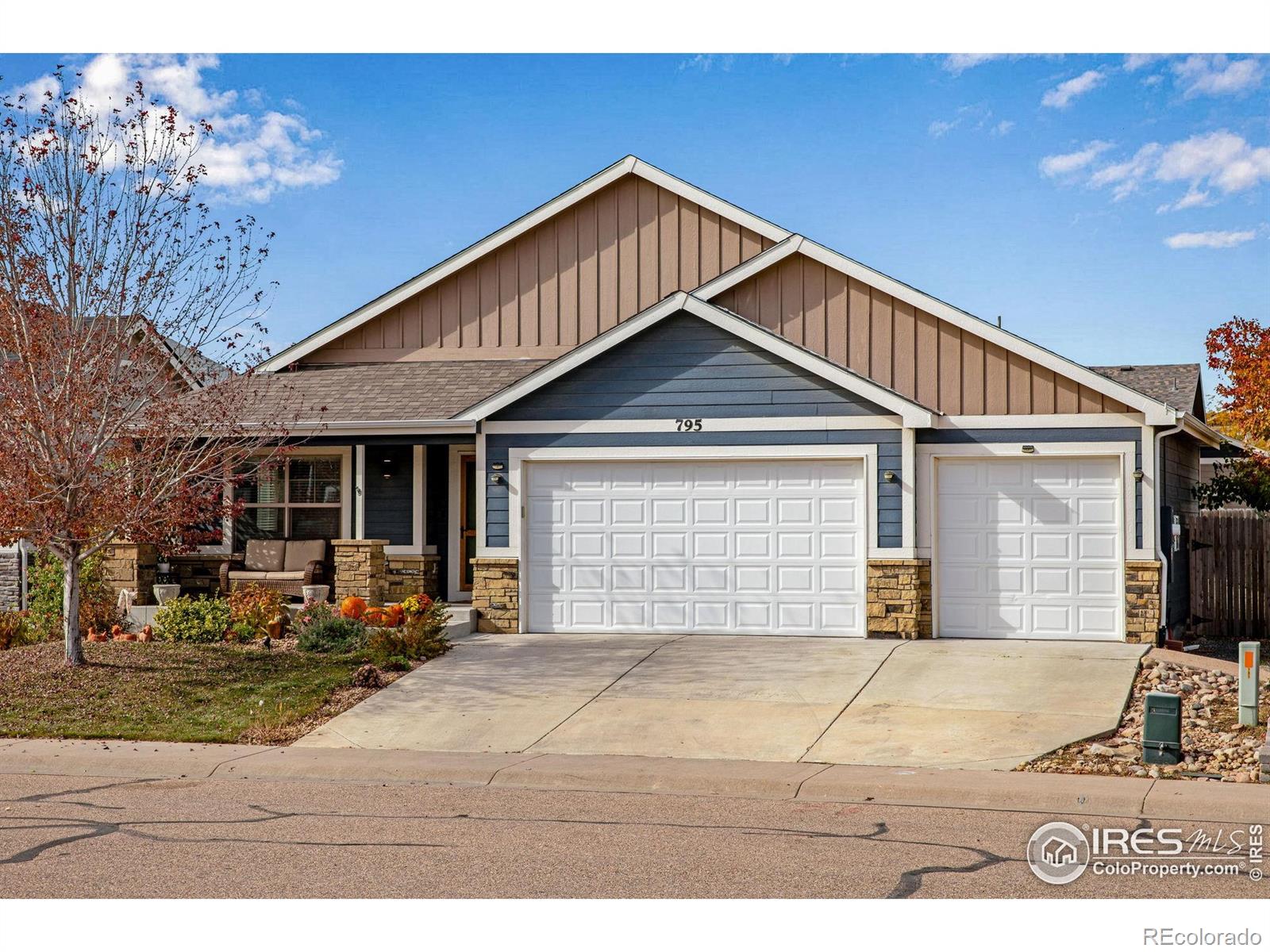 Colony Pointe Milliken Home | MLS #: 4567891046392795  Saddleback Drive, Milliken Beds: 5 Baths: 3 Price: $520,000