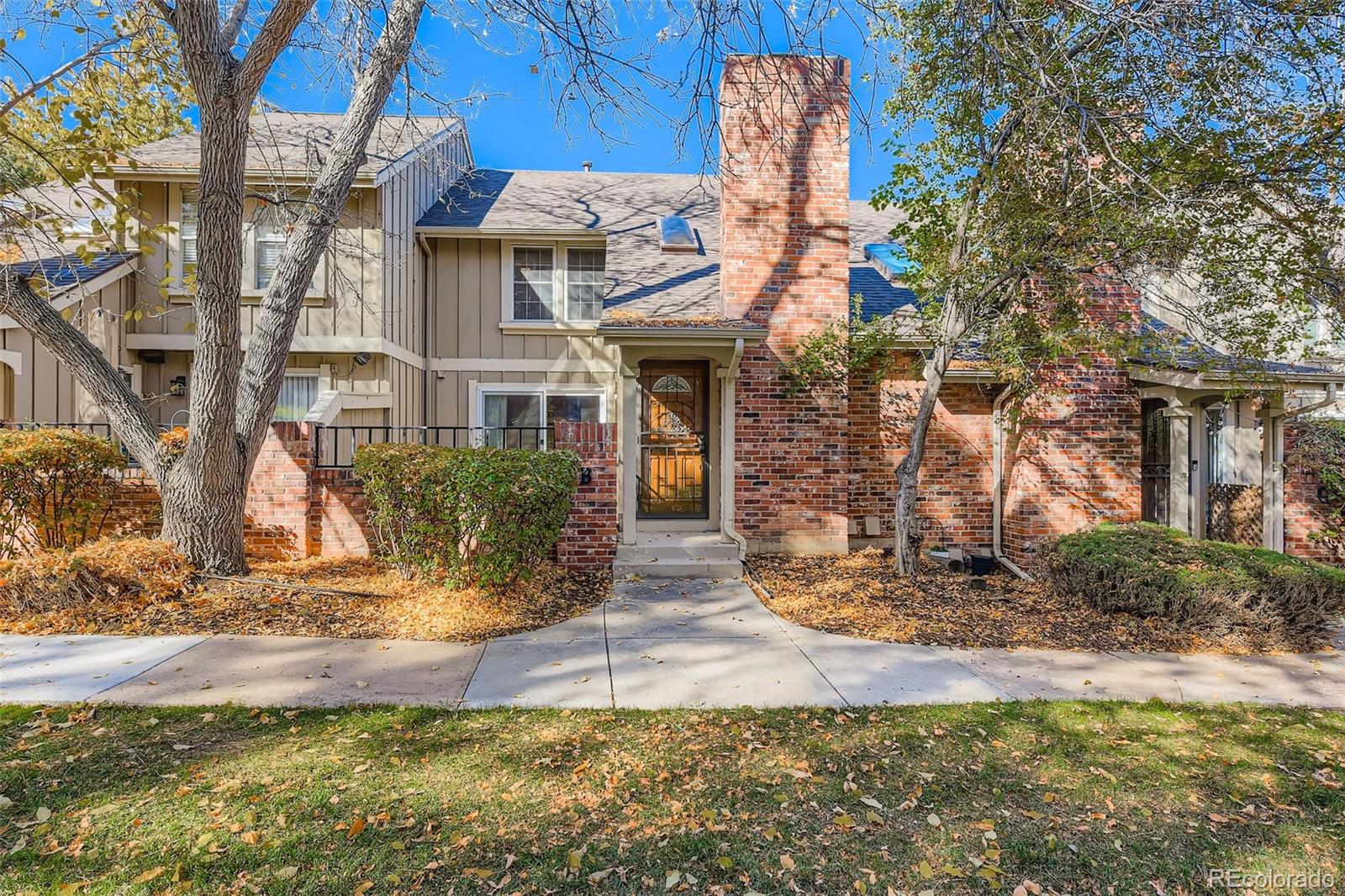Southpark Littleton Home | MLS #: 75981102743 W Long Drive, Littleton Beds: 3 Baths: 3 Price: $450,000