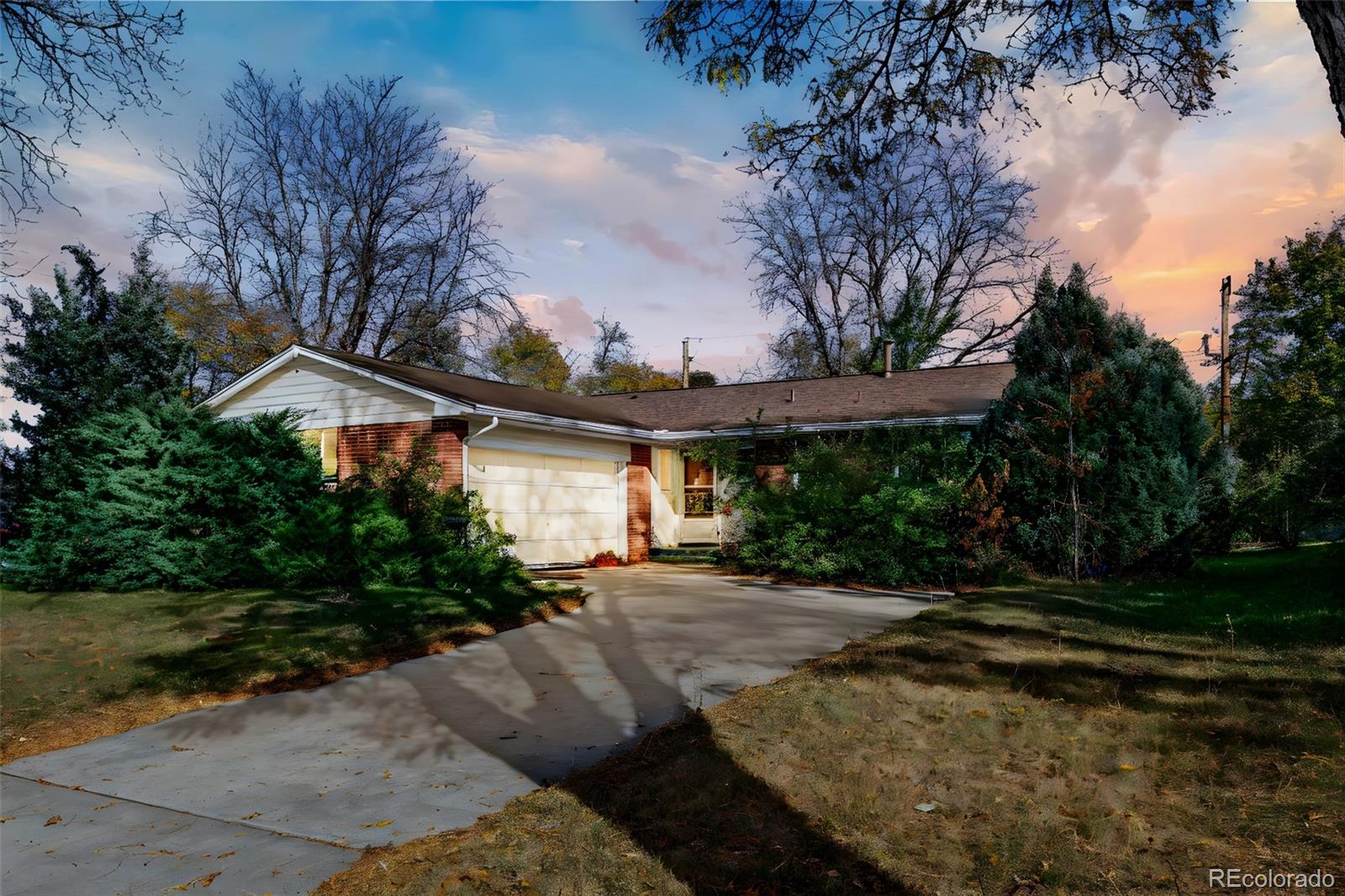 Aurora Vista Aurora Home | MLS #: 5337695442  Jamaica Street, Aurora Beds: 4 Baths: 2 Price: $375,000