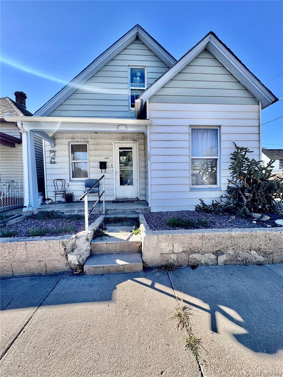  Pueblo Home | MLS #: 24860381213  Taylor Avenue, Pueblo Beds: 3 Baths: 1 Price: $74,990