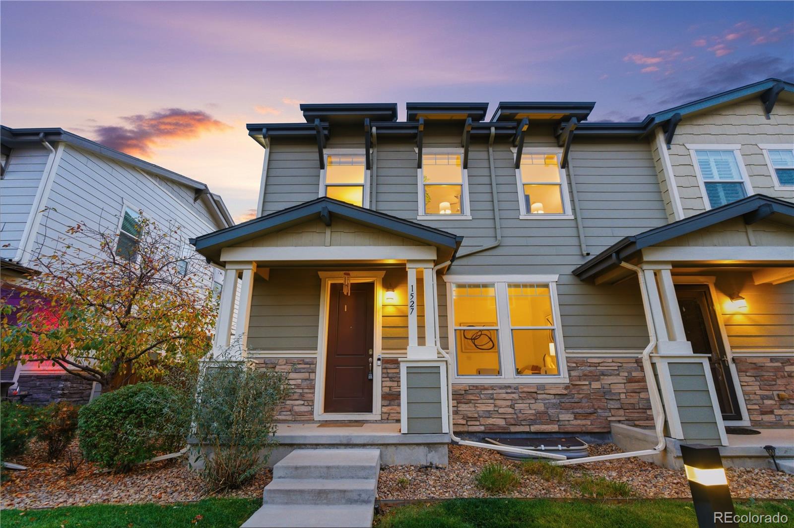 1527 s dallas circle, Denver sold home. Closed on 2026-01-26 for $515,000.