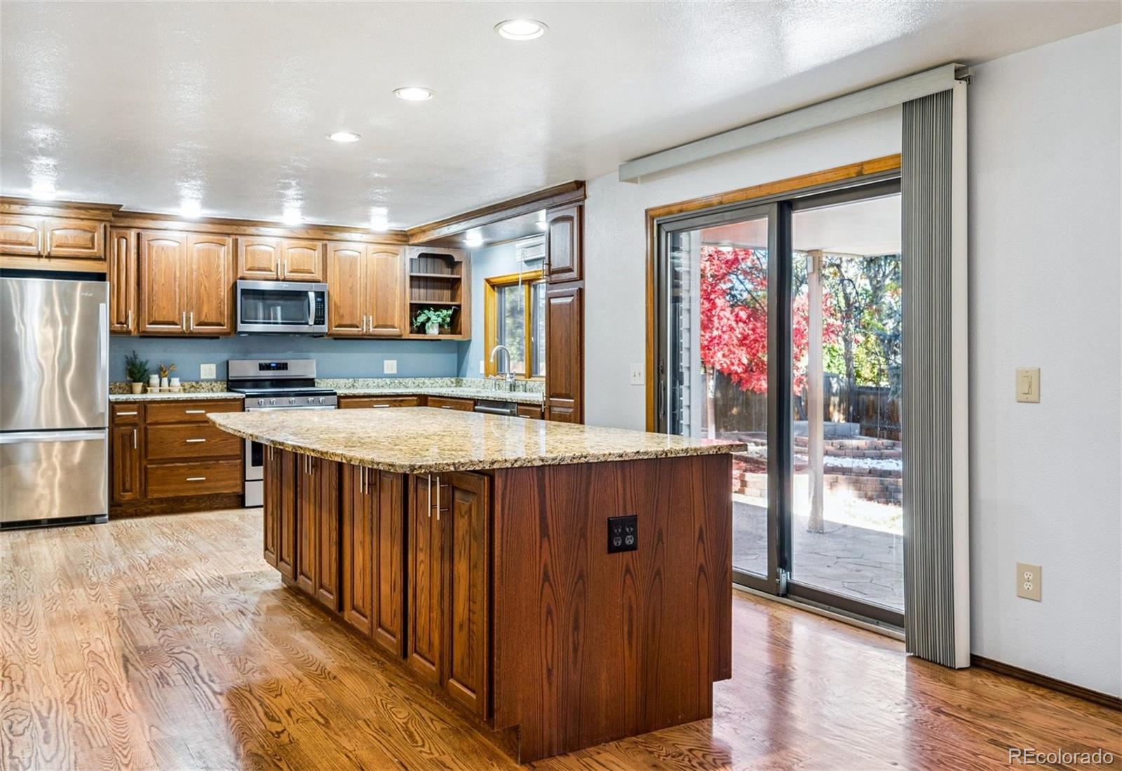 Columbine Knolls South Littleton Home | MLS #: 33409257696 S Pierce Way, Littleton Beds: 4 Baths: 3 Price: $660,000