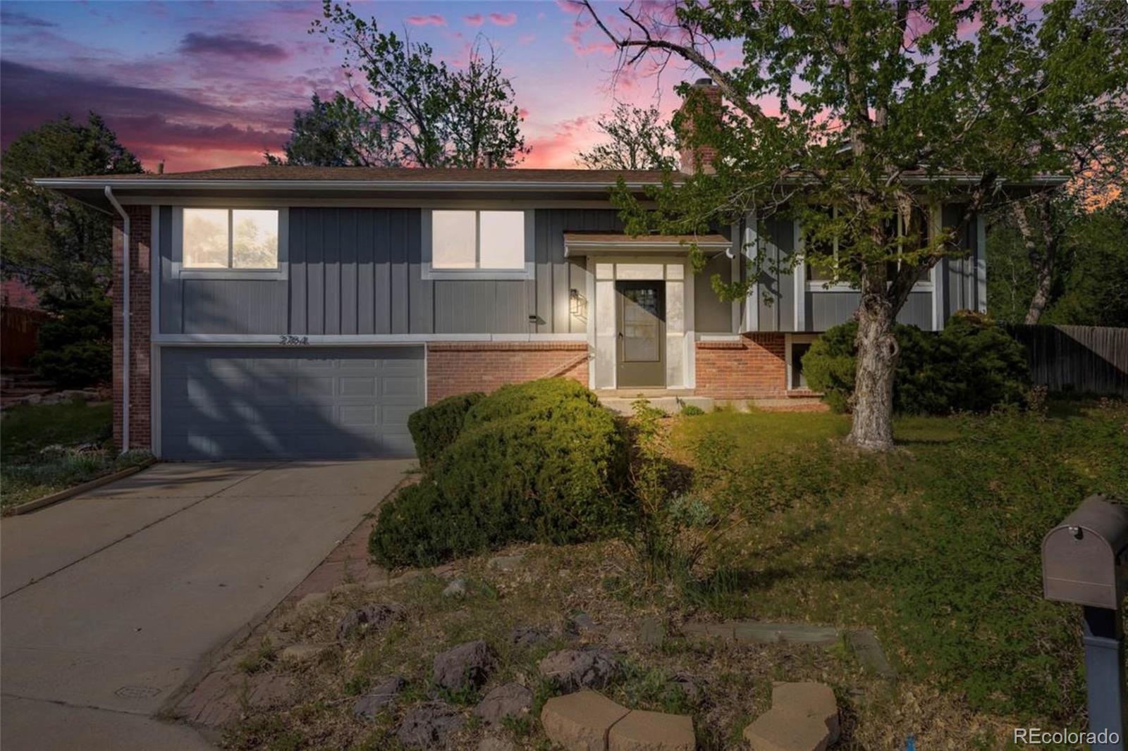 Hutchinson Hills Denver Home | MLS #: 58850062764 S Reading Court, Denver Beds: 3 Baths: 2 Price: $700,000