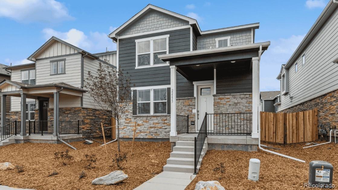 Horizon Uptown Aurora Home | MLS #: 8124116730 N Shawnee Street, Aurora Beds: 3 Baths: 3 Price: $467,250