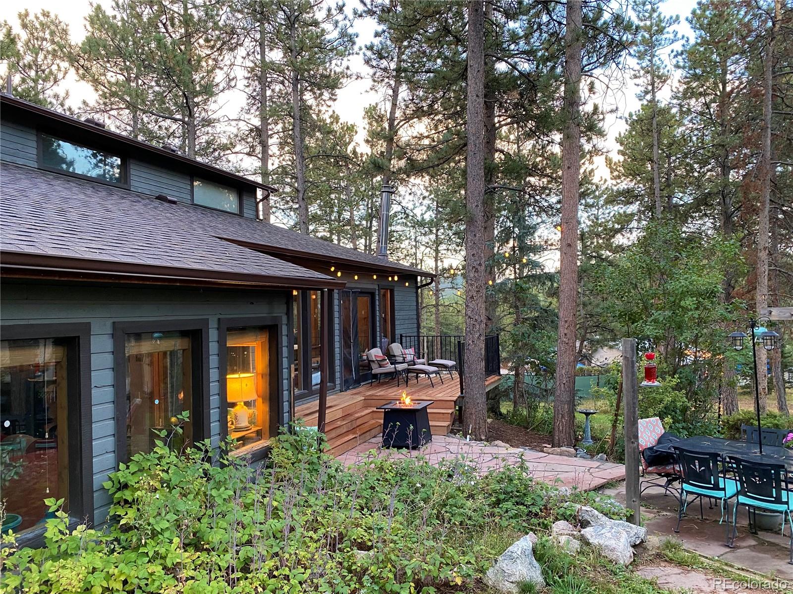 10131  apache spring drive, Conifer sold home. Closed on 2025-12-08 for $689,000.