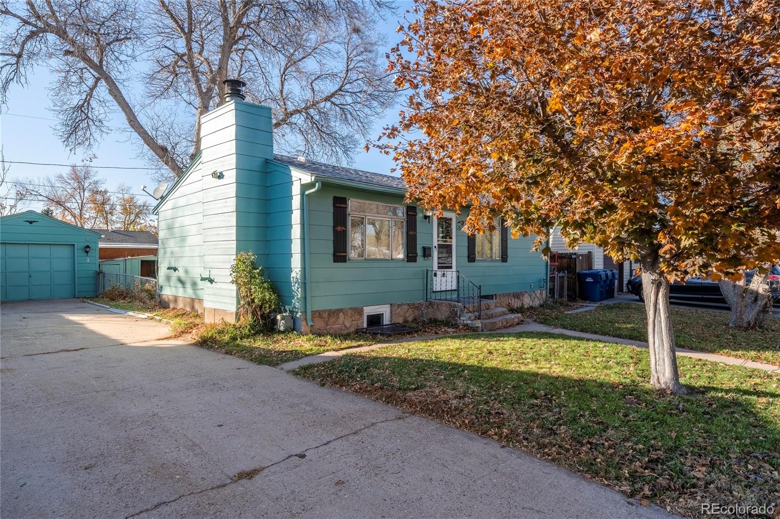 Sheridan Englewood Home | MLS #: 78533913675 S Hazel Court, Englewood Beds: 3 Baths: 2 Price: $424,900
